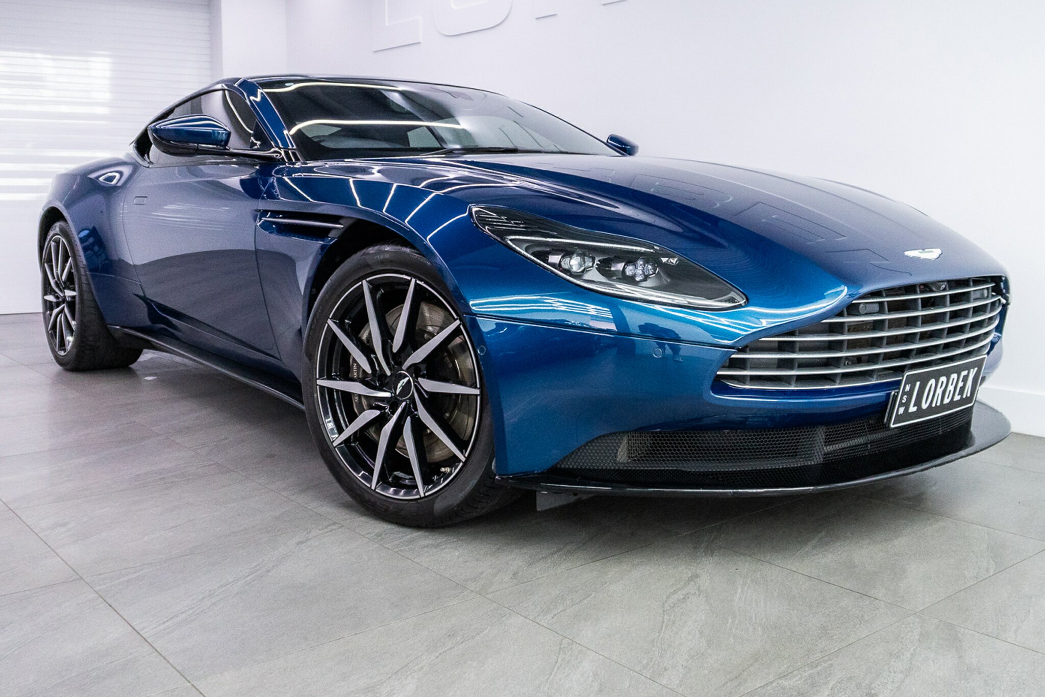 2017 ASTON MARTIN DB11 MY18.5 8 SP AUTO STEPTRONIC SPRT SEDAN