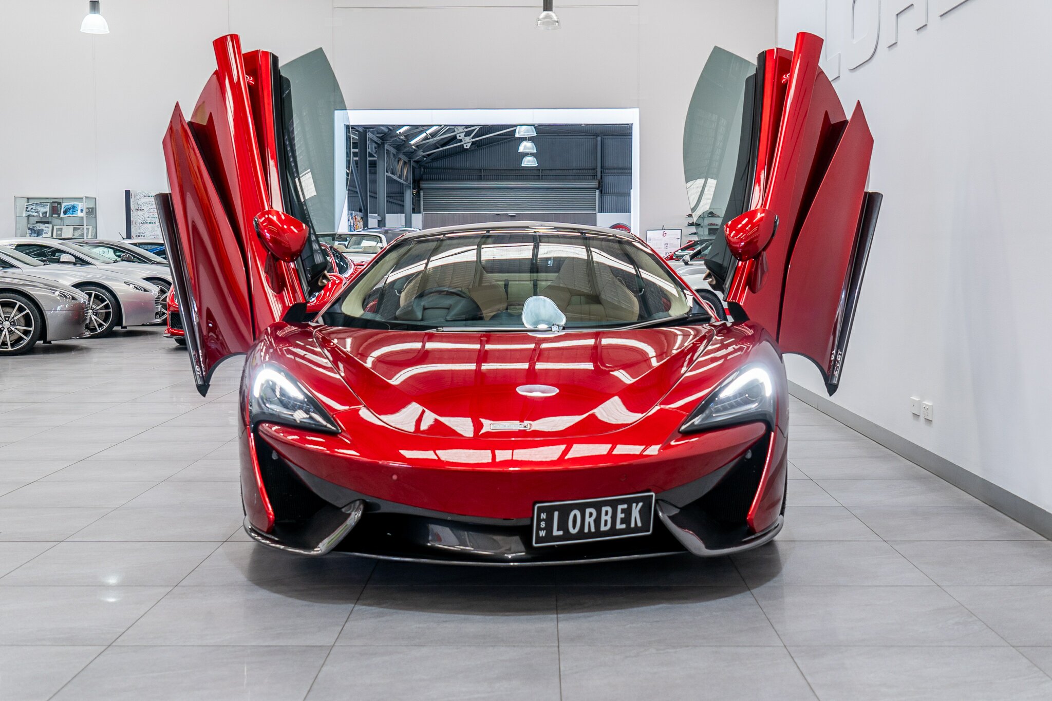 2016 McLAREN 570GT MY17 7 SP AUTO DUAL CLUTCH SEDAN