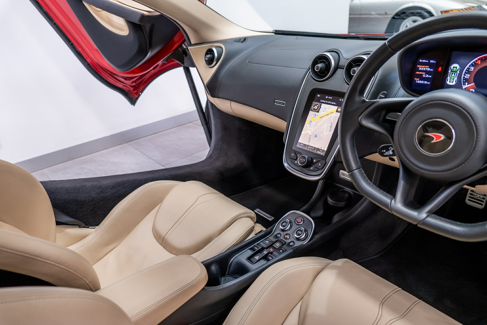 2016 McLAREN 570GT MY17 7 SP AUTO DUAL CLUTCH SEDAN