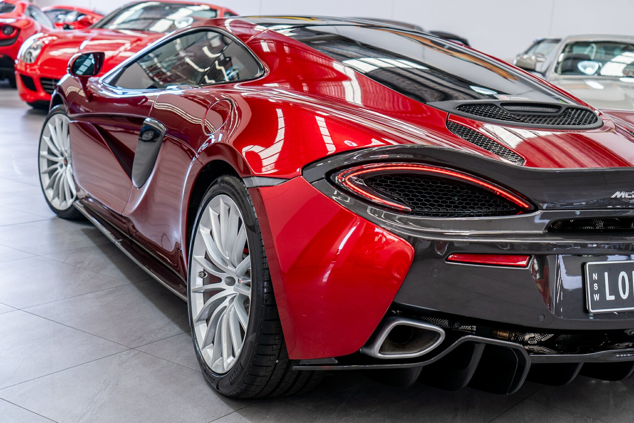 2016 McLAREN 570GT MY17 7 SP AUTO DUAL CLUTCH SEDAN