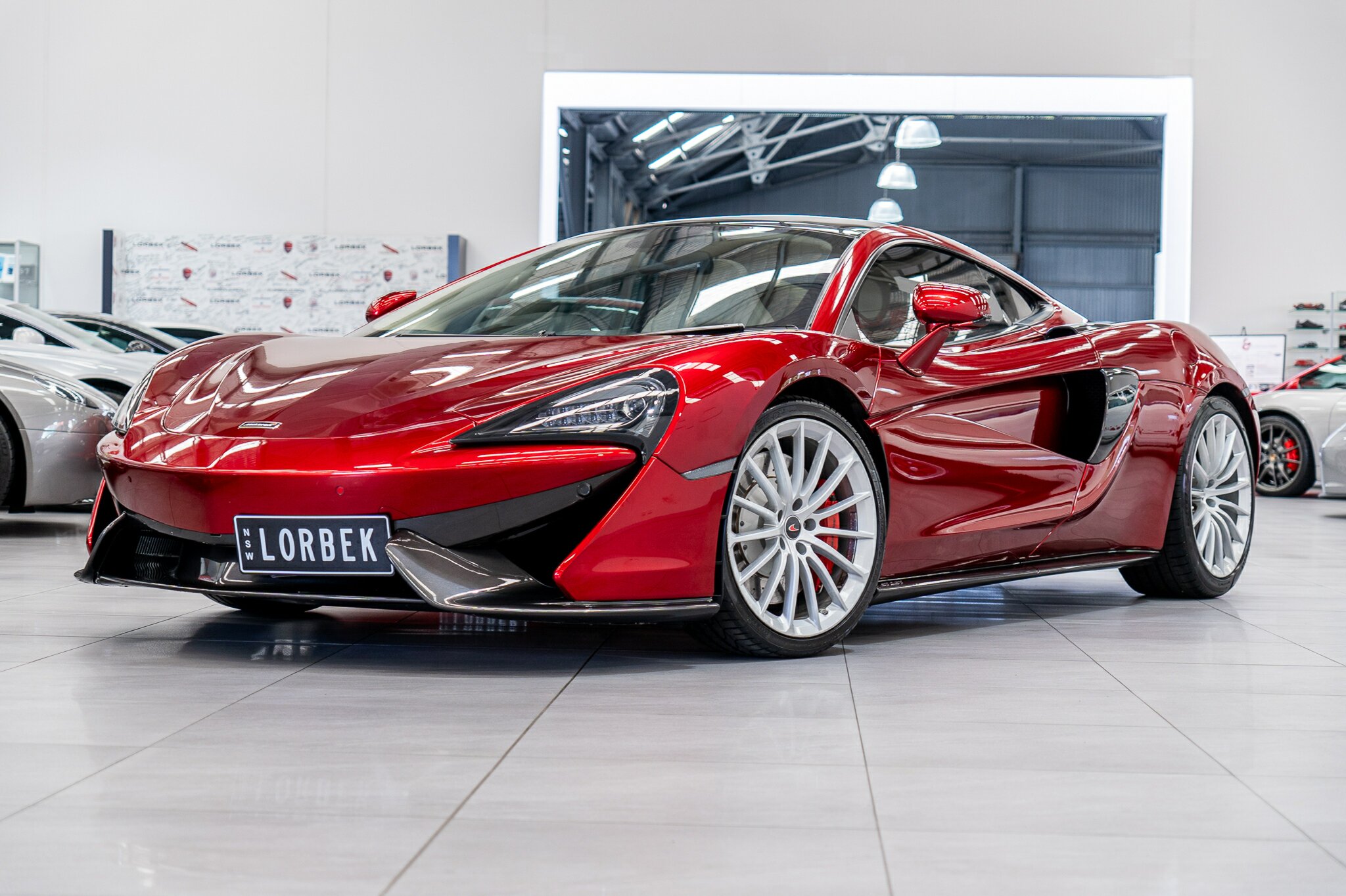 2016 McLAREN 570GT MY17 7 SP AUTO DUAL CLUTCH SEDAN