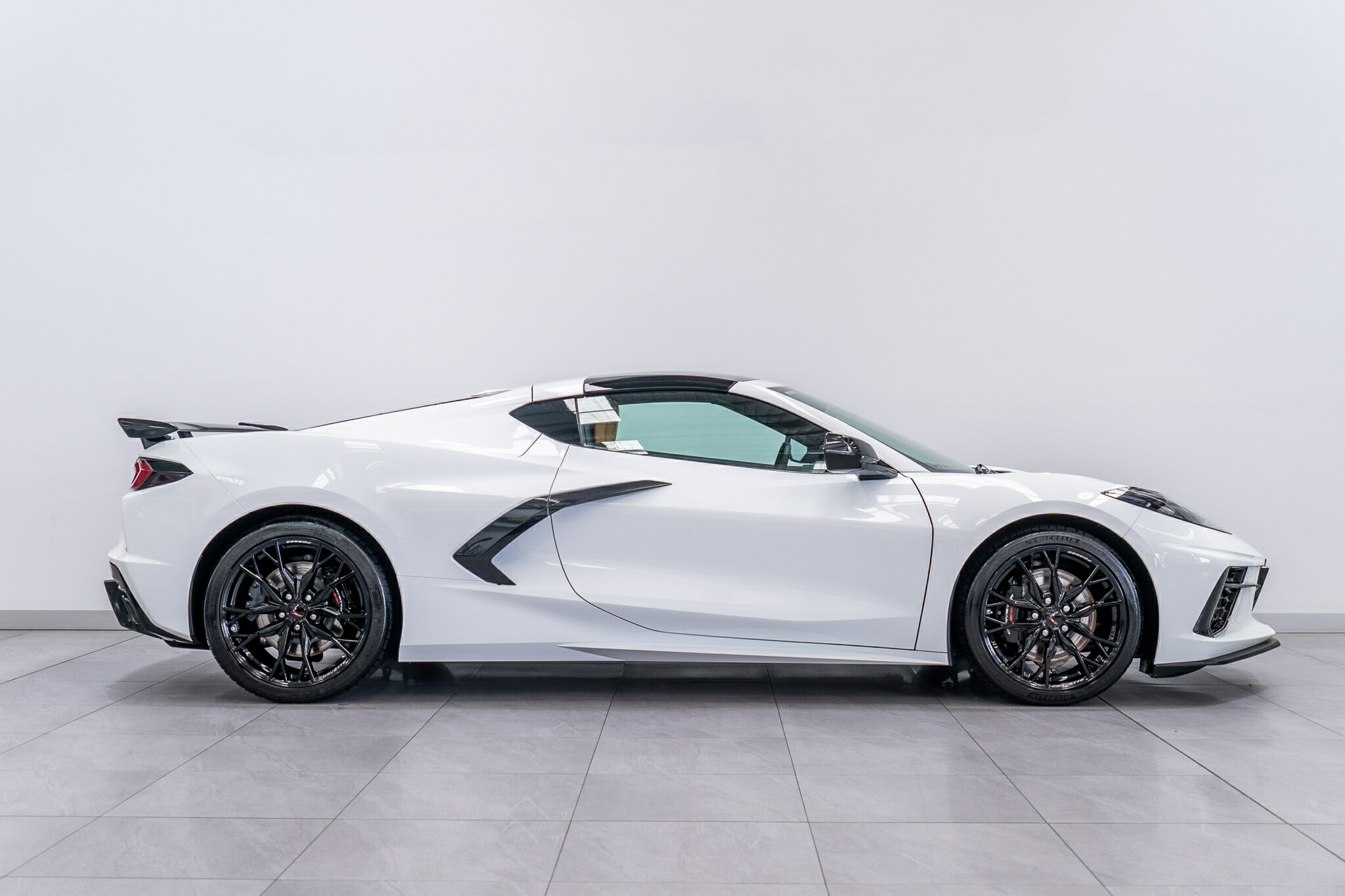 2025 CHEVROLET CORVETTE C8 MY25 STINGRAY 2LT 8 SP AUTO DUAL CLUTCH COUPE