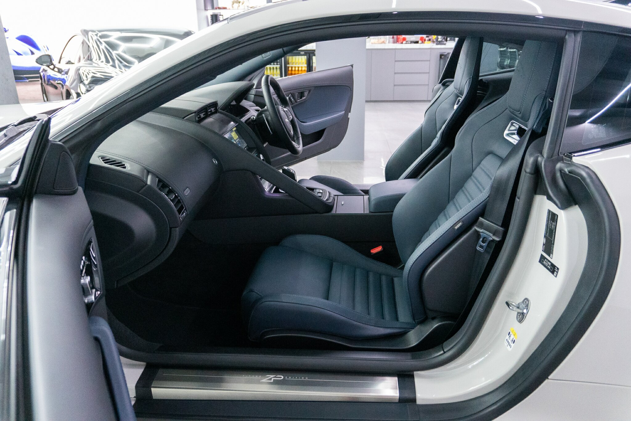 2024 JAGUAR F-TYPE X152 MY24 ZP EDITION P575 AWD (423KW) 8 SP AUTOMATIC SEDAN