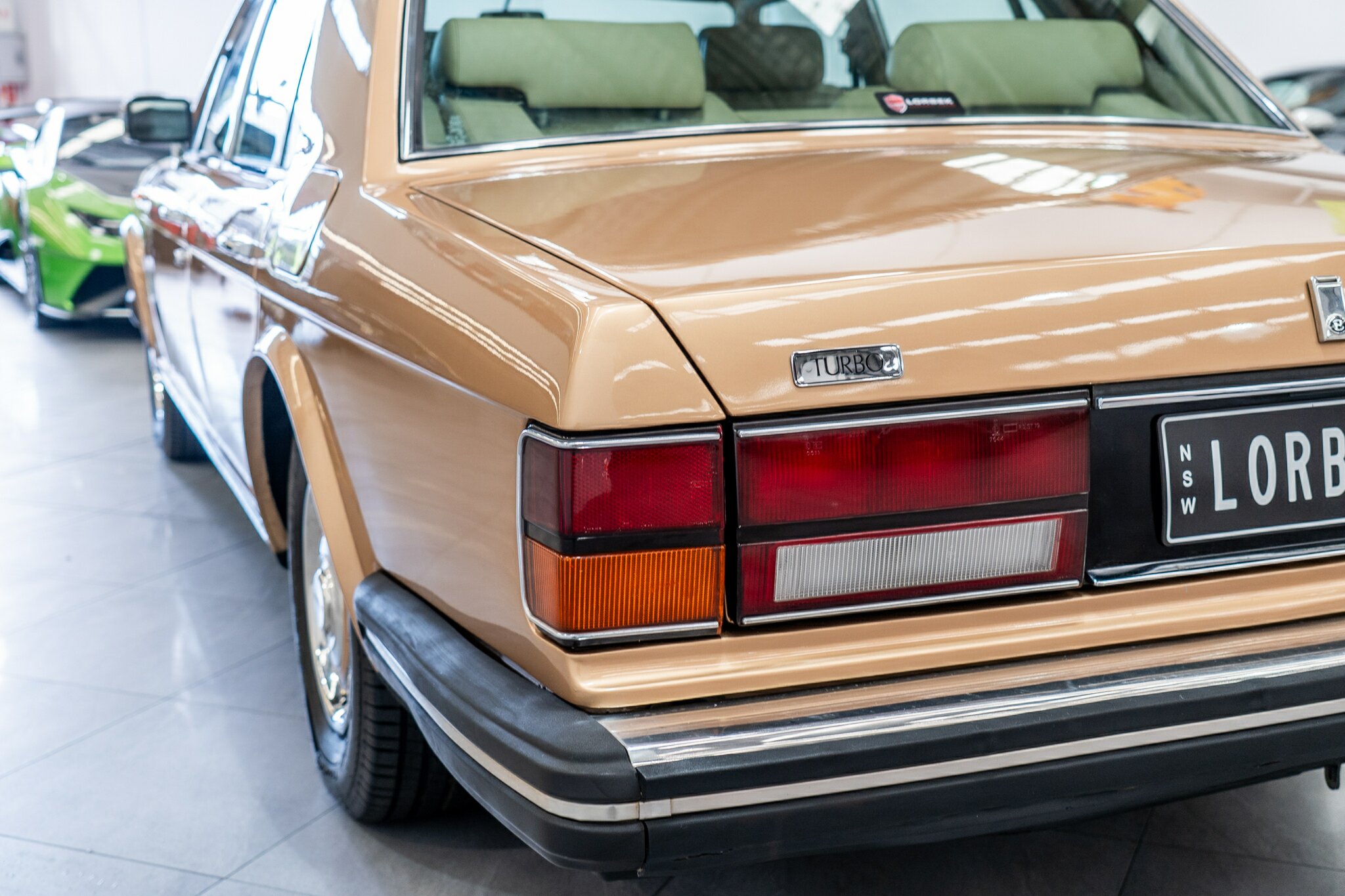1982 BENTLEY MULSANNE 3 SP AUTOMATIC 4D SALOON