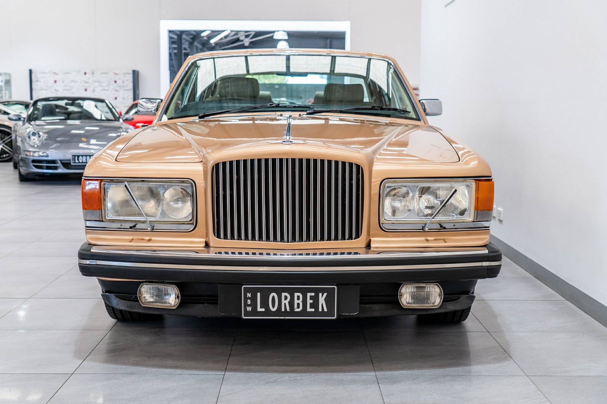 1982 BENTLEY MULSANNE 3 SP AUTOMATIC 4D SALOON
