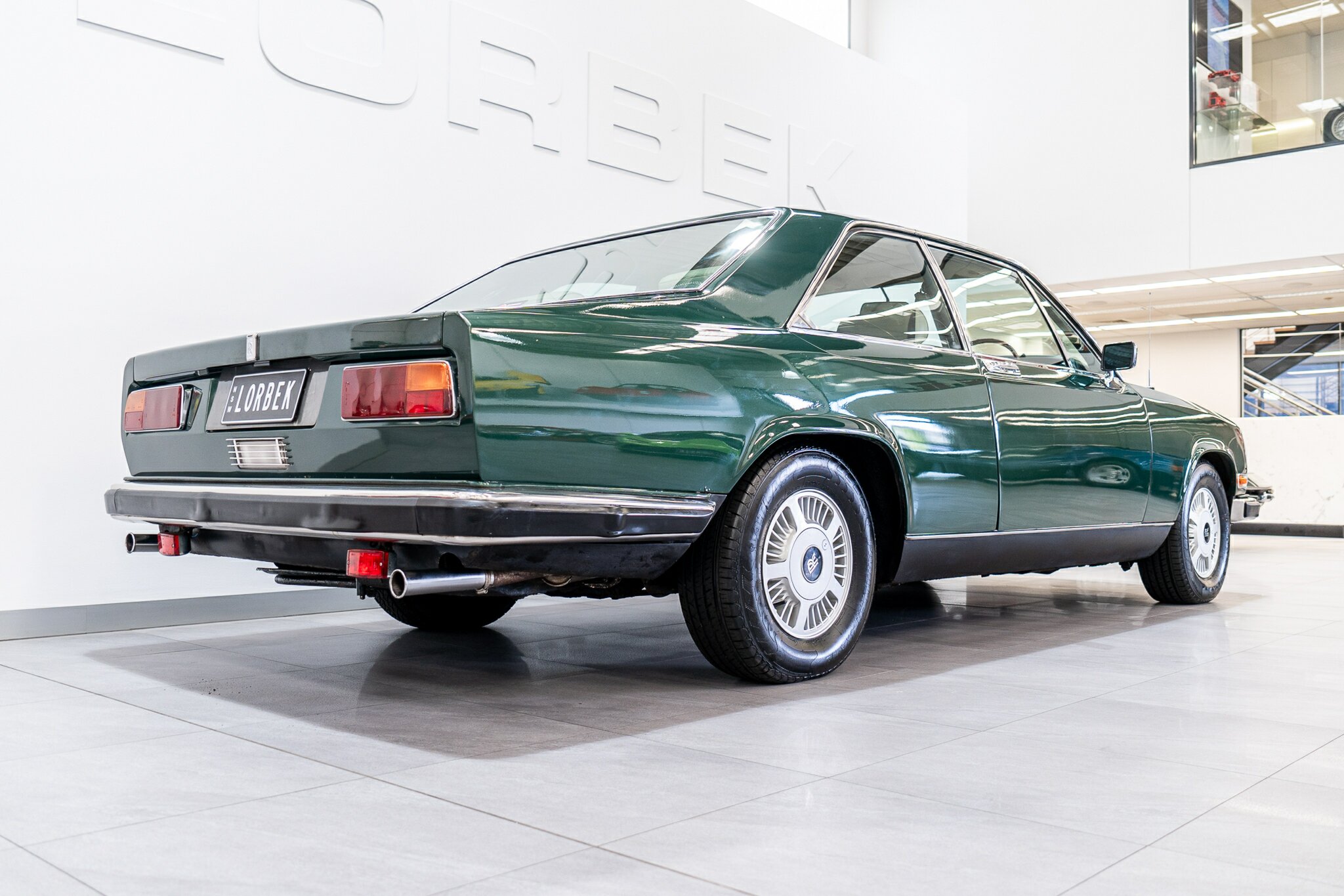 1981 ROLLS-ROYCE CAMARGUE (PININFARINA) 3 SP AUTOMATIC 2D SALOON