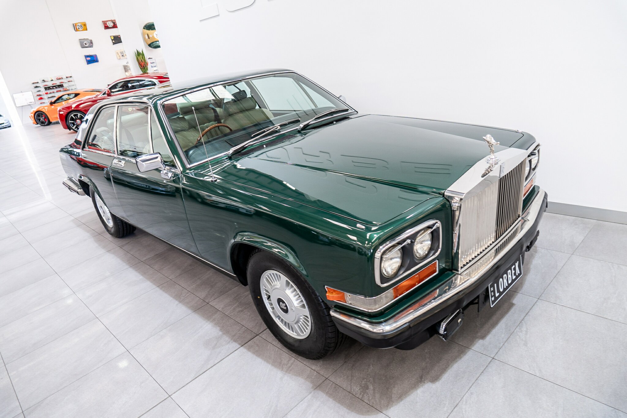 1981 ROLLS-ROYCE CAMARGUE (PININFARINA) 3 SP AUTOMATIC 2D SALOON