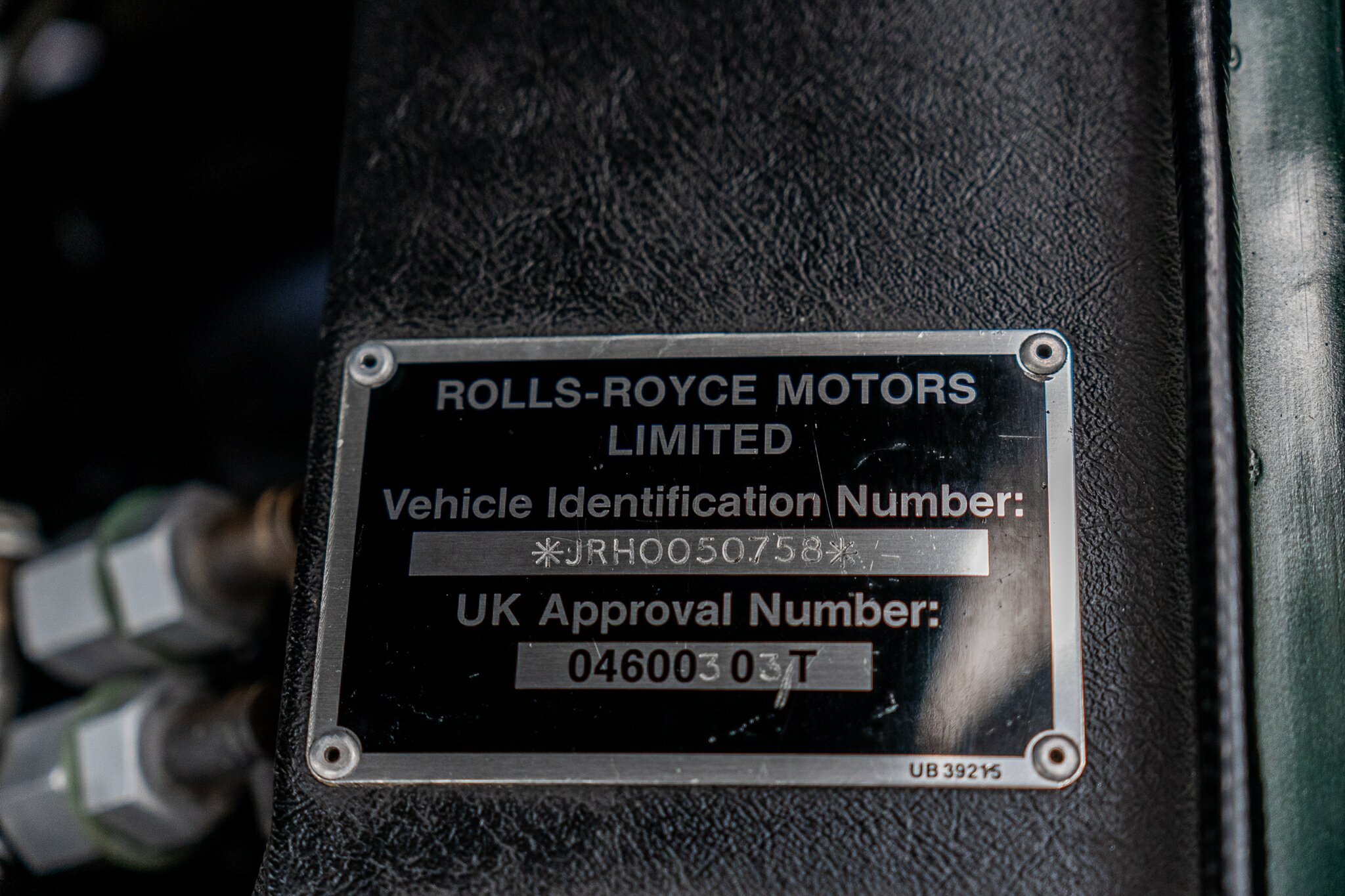 1981 ROLLS-ROYCE CAMARGUE (PININFARINA) 3 SP AUTOMATIC 2D SALOON