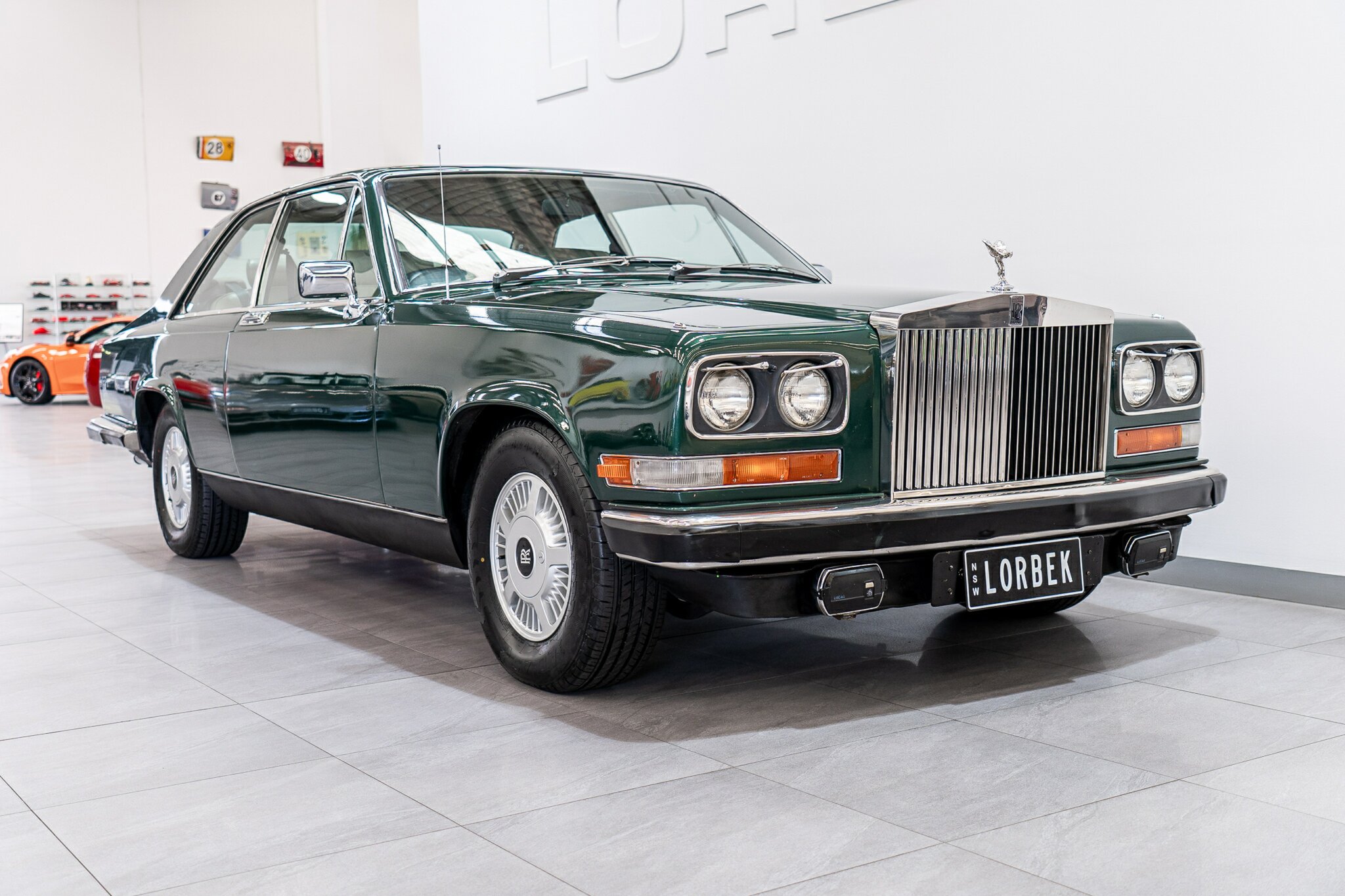1981 ROLLS-ROYCE CAMARGUE (PININFARINA) 3 SP AUTOMATIC 2D SALOON