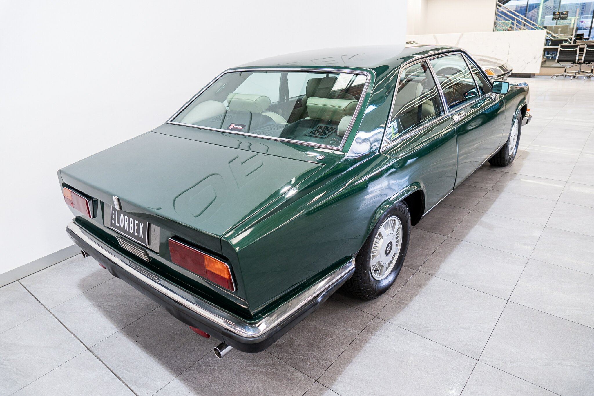 1981 ROLLS-ROYCE CAMARGUE (PININFARINA) 3 SP AUTOMATIC 2D SALOON