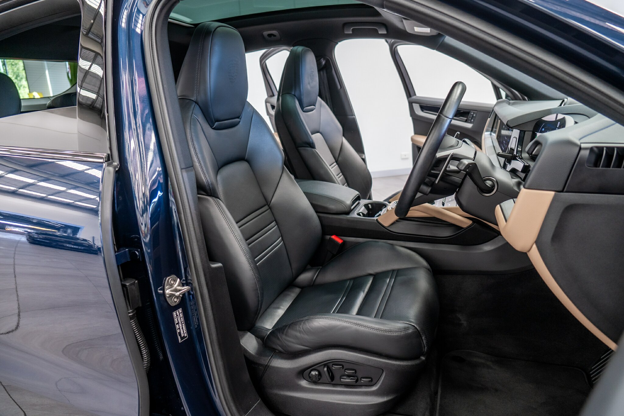 2023 PORSCHE CAYENNE 9Y MY24 8 SP AUTO TIPTRONIC S 4D COUPE