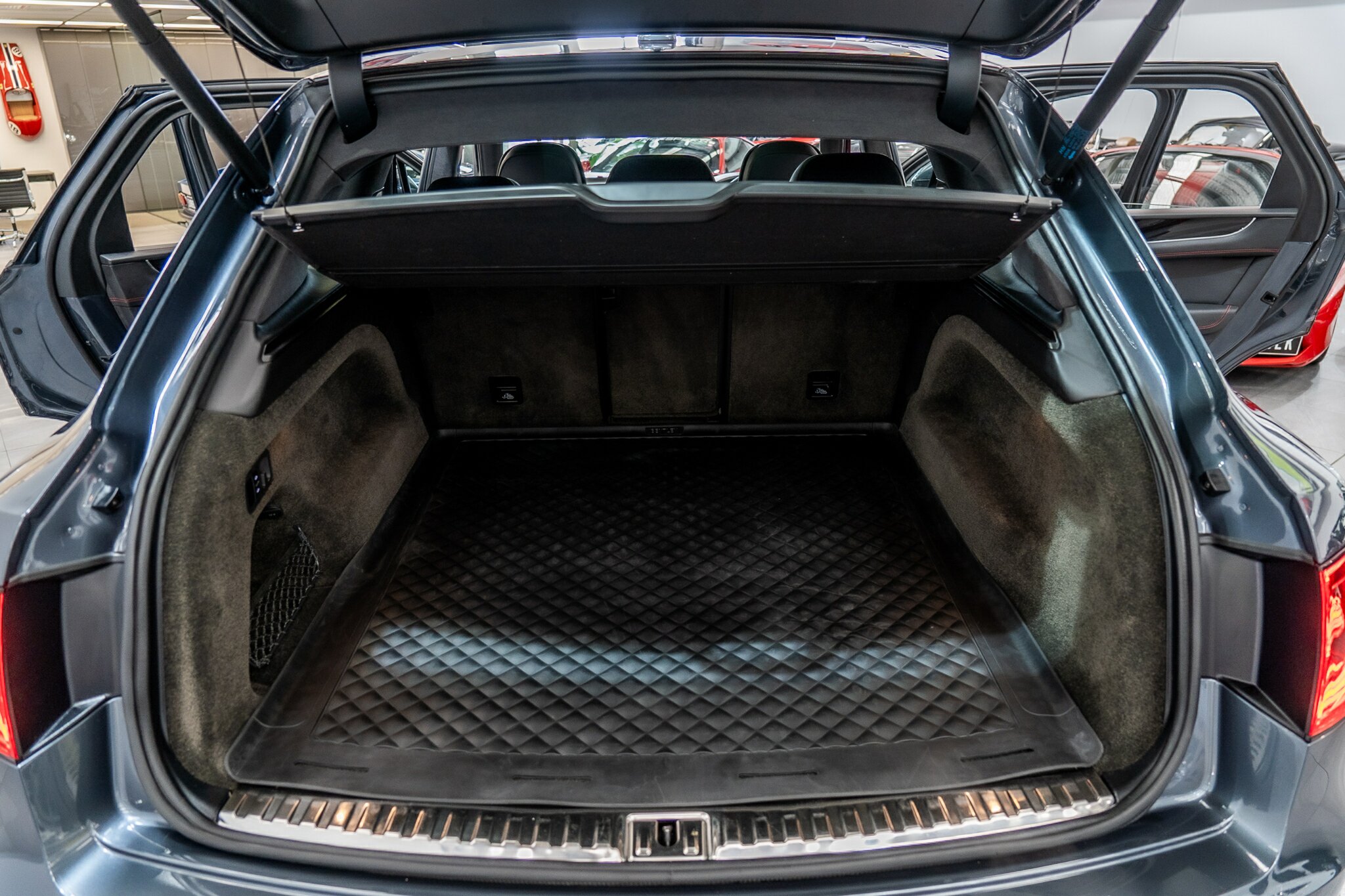 2019 BENTLEY BENTAYGA MY20 V8 8 SP AUTOMATIC 4D WAGON