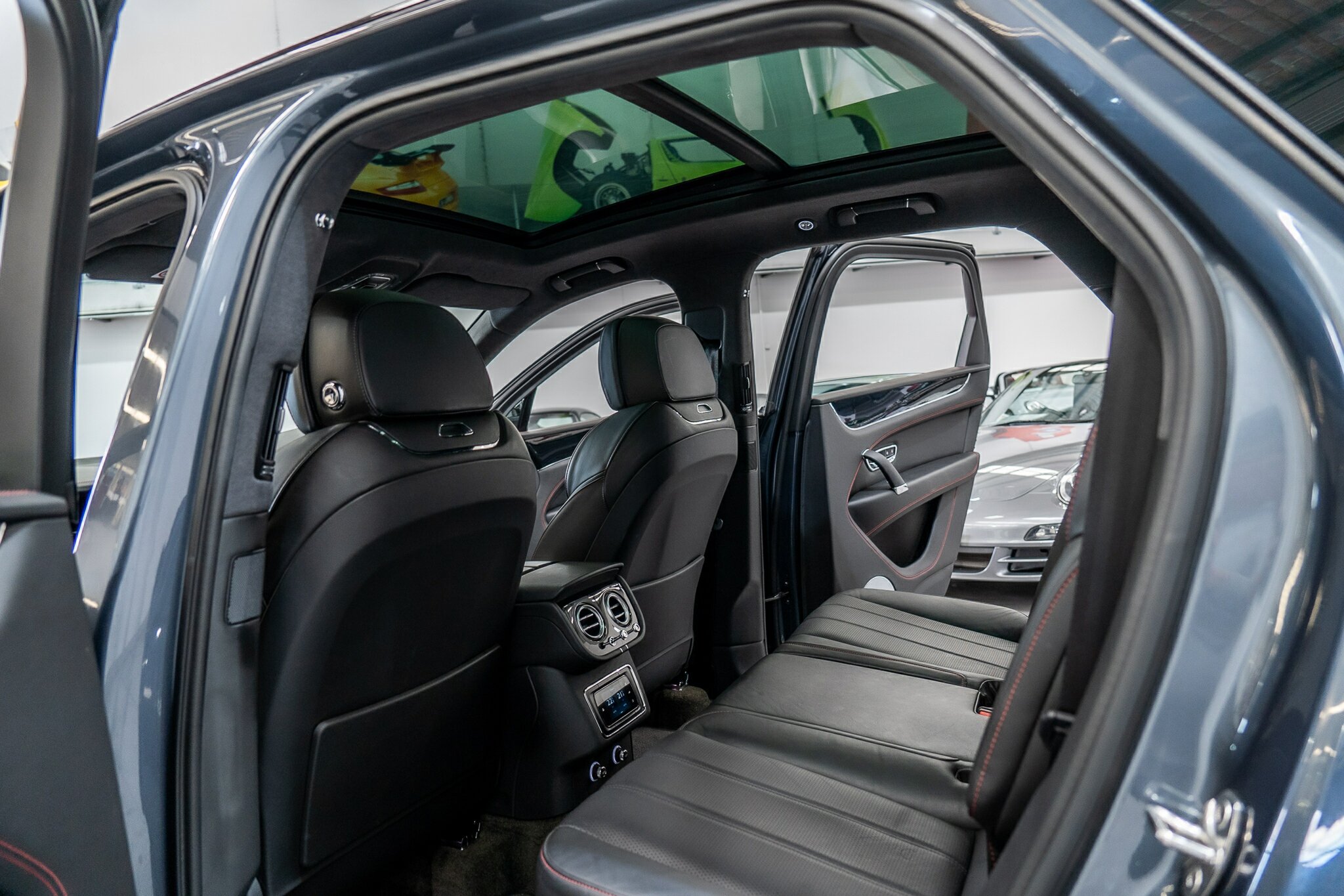 2019 BENTLEY BENTAYGA MY20 V8 8 SP AUTOMATIC 4D WAGON