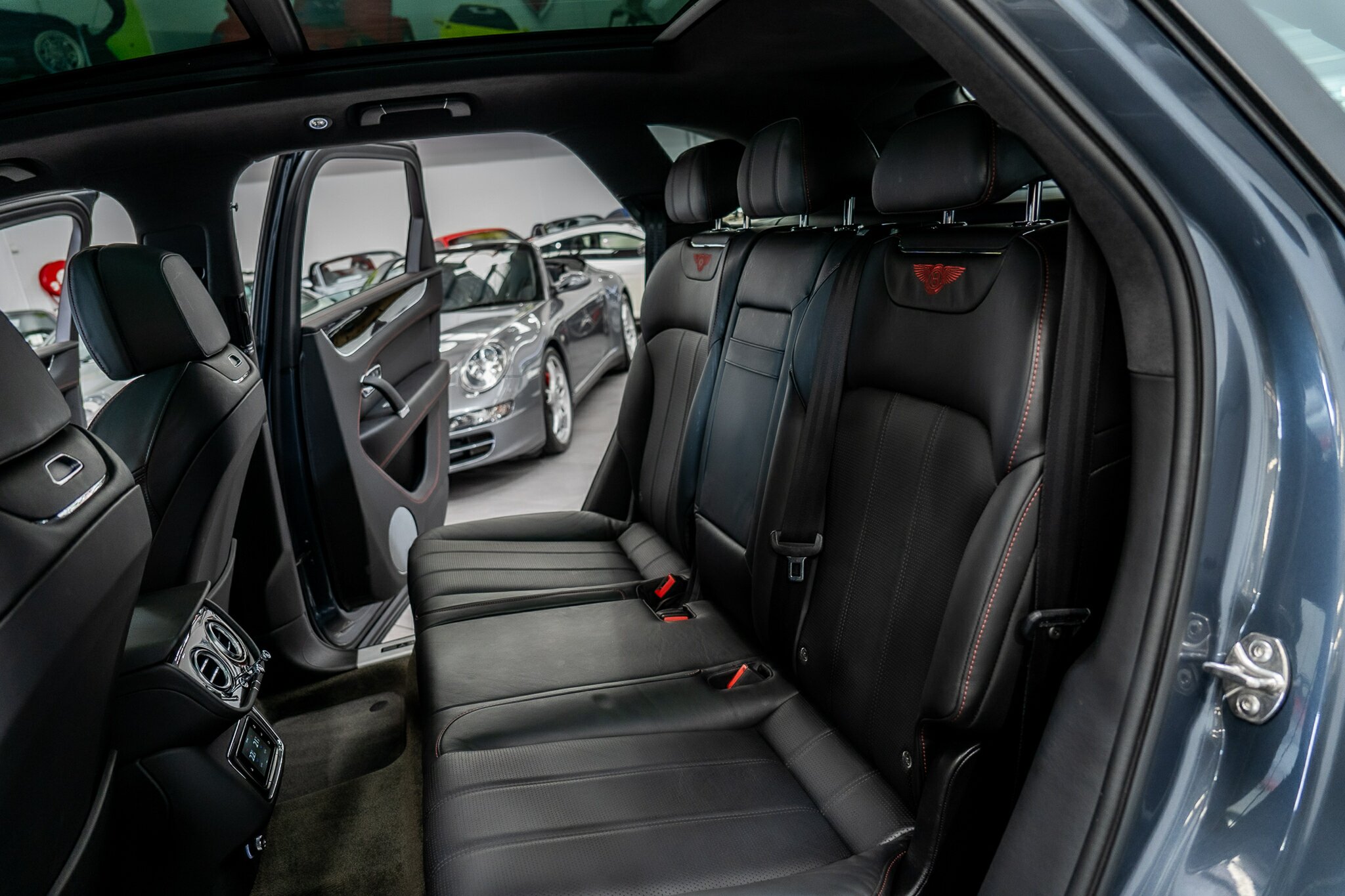 2019 BENTLEY BENTAYGA MY20 V8 8 SP AUTOMATIC 4D WAGON