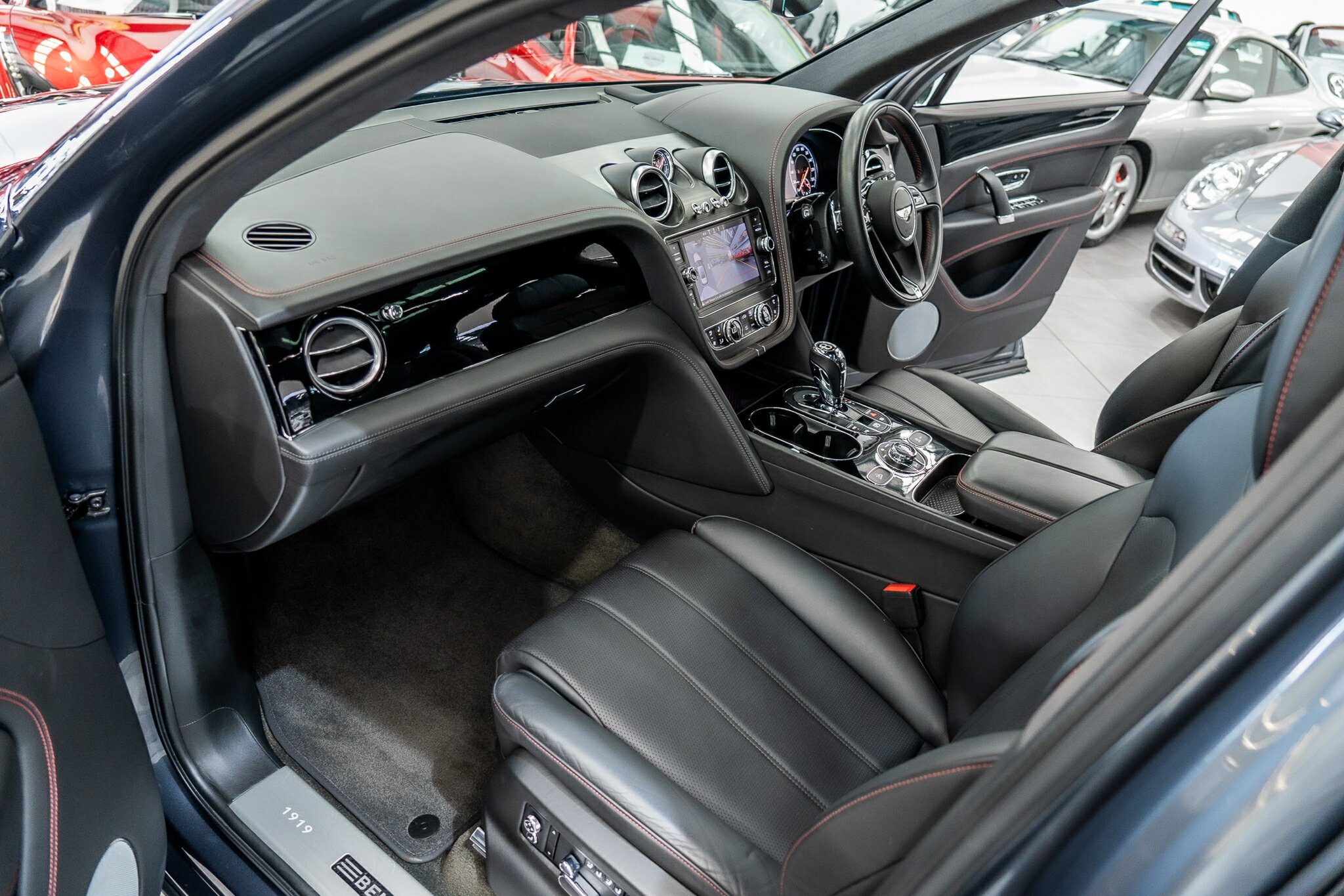2019 BENTLEY BENTAYGA MY20 V8 8 SP AUTOMATIC 4D WAGON
