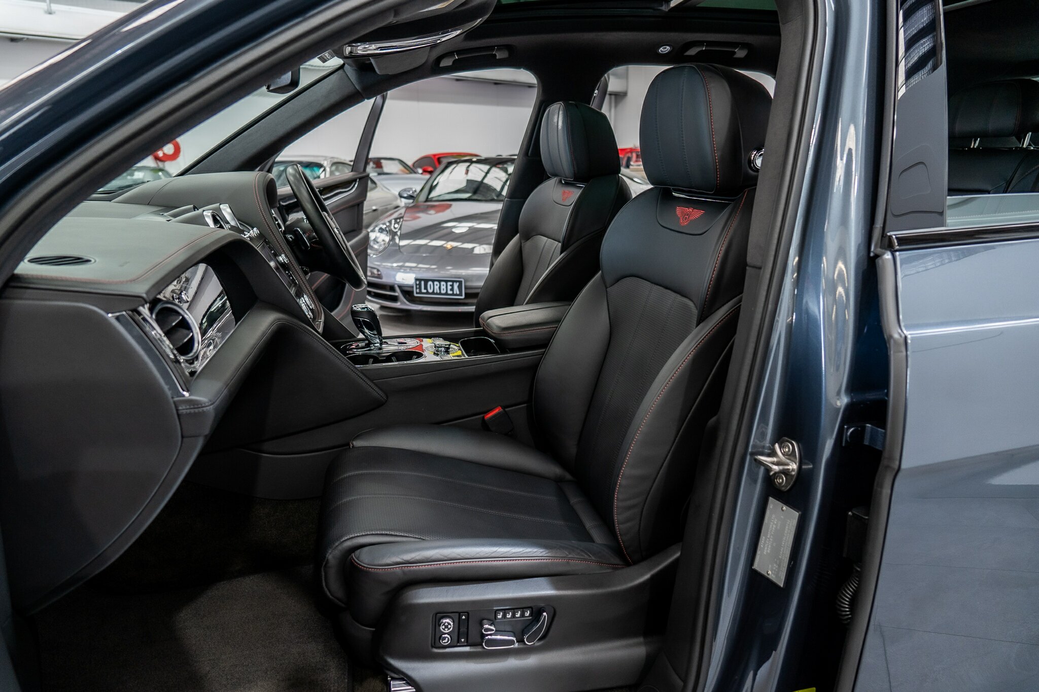 2019 BENTLEY BENTAYGA MY20 V8 8 SP AUTOMATIC 4D WAGON