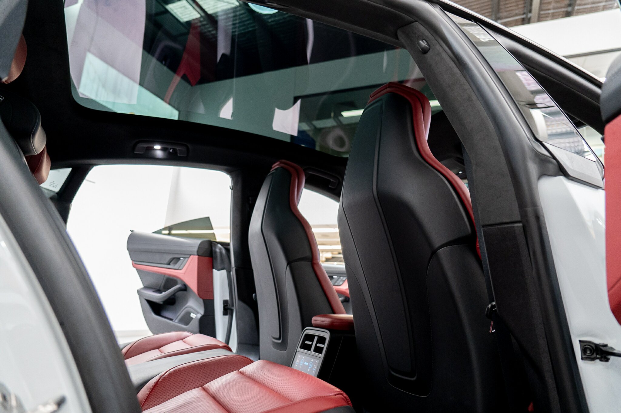 2020 PORSCHE TAYCAN Y1A MY21 TURBO 2 SP AUTOMATIC 4D COUPE