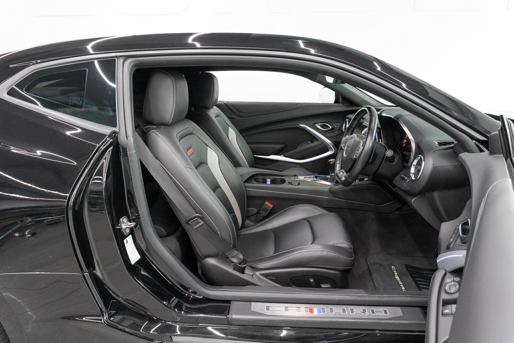 2019 CHEVROLET CAMARO 1AL37 MY19 2SS 6 SP MANUAL SEDAN