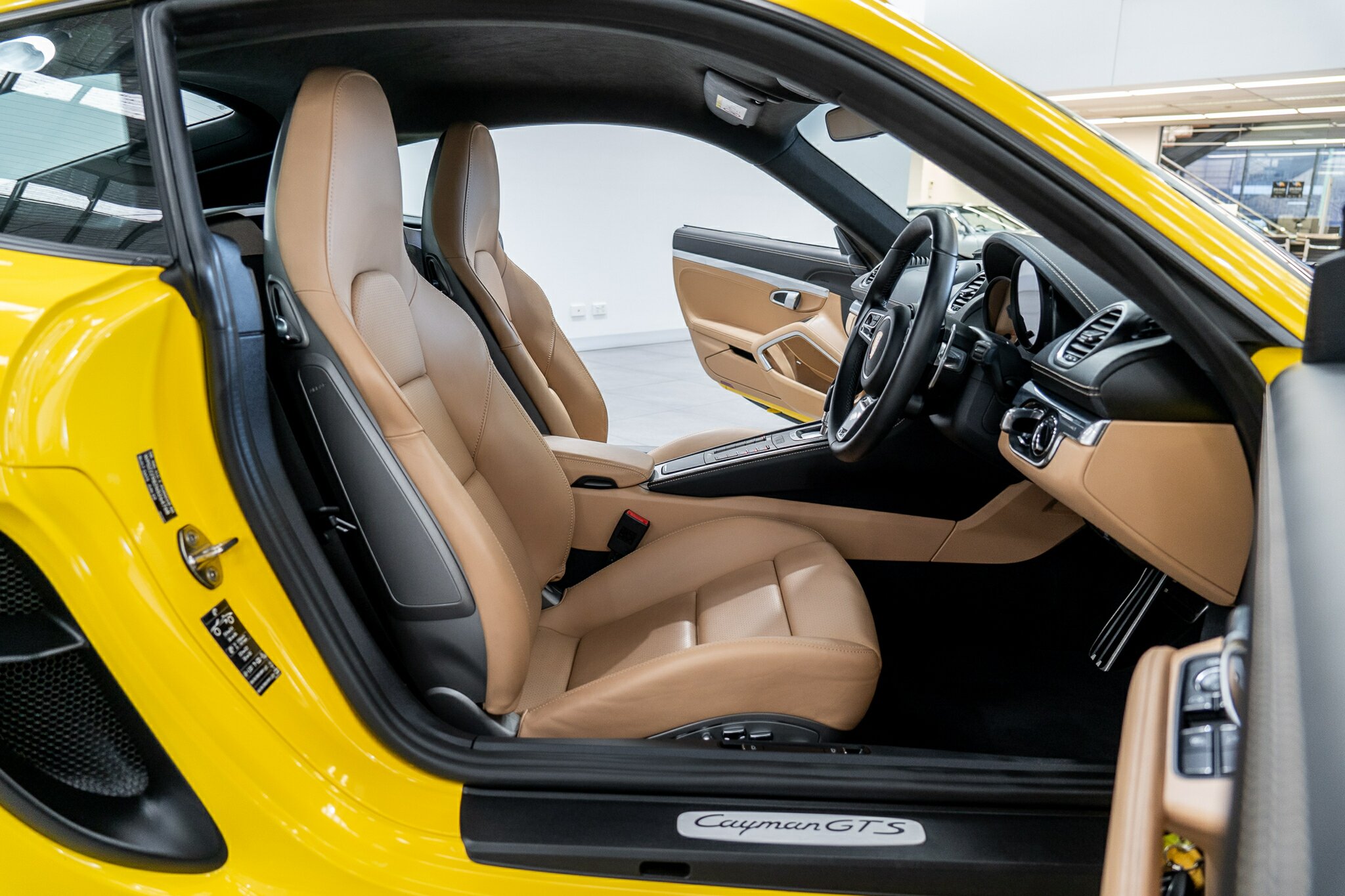 2022 PORSCHE 718 982 MY22 CAYMAN GTS 4.0 7 SP AUTO DUAL CLUTCH SEDAN