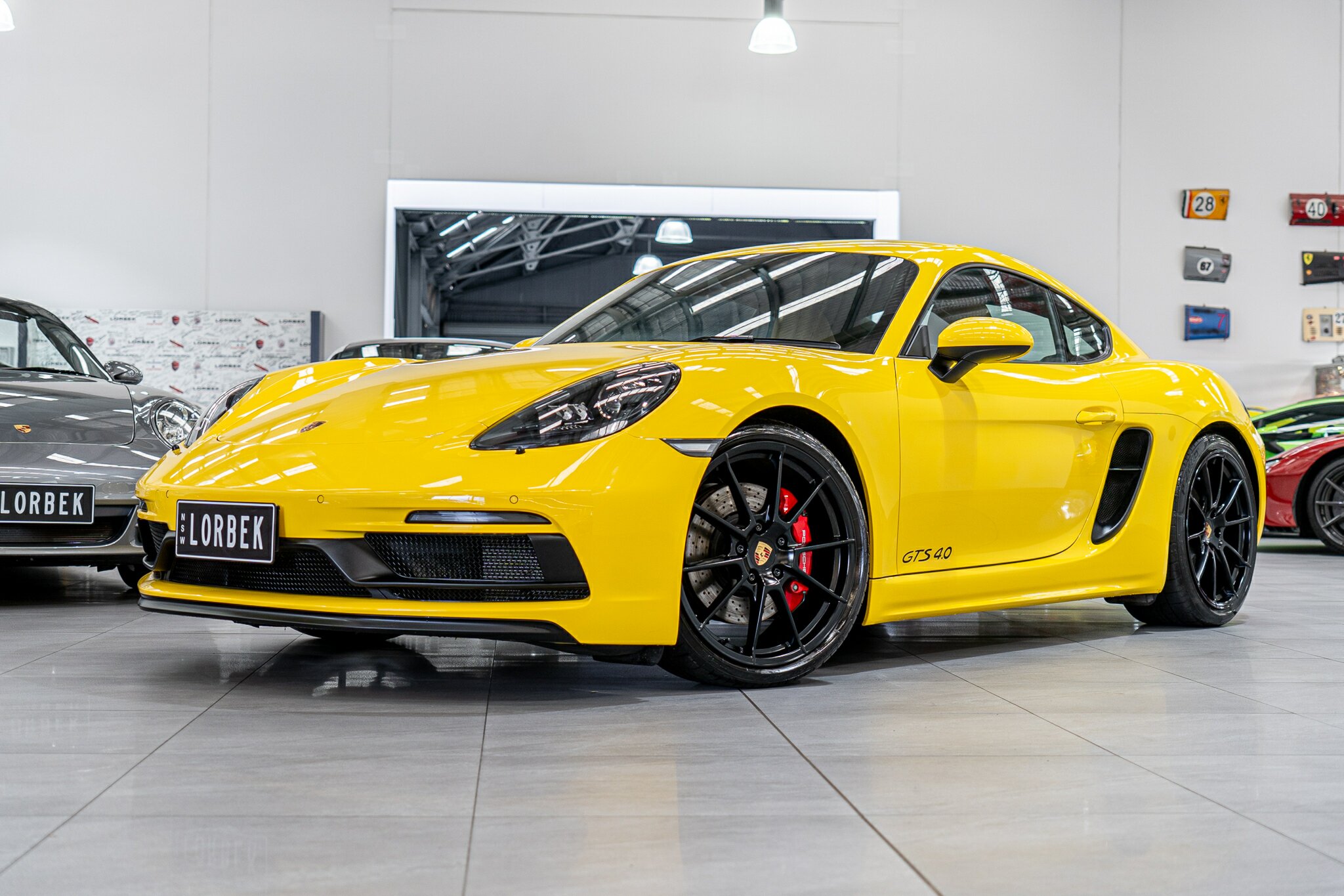 2022 PORSCHE 718 982 MY22 CAYMAN GTS 4.0 7 SP AUTO DUAL CLUTCH SEDAN