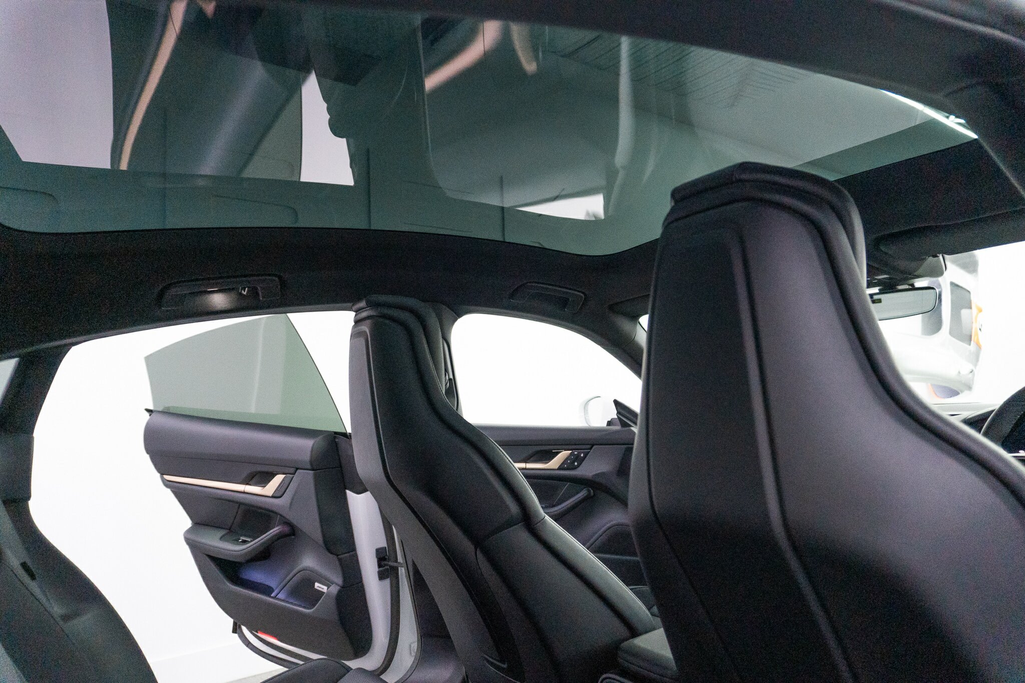 2023 PORSCHE TAYCAN Y1A MY23 2 SP AUTOMATIC 4D COUPE