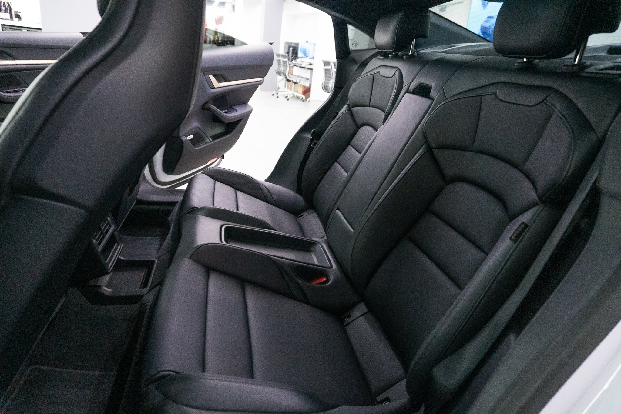 2023 PORSCHE TAYCAN Y1A MY23 2 SP AUTOMATIC 4D COUPE