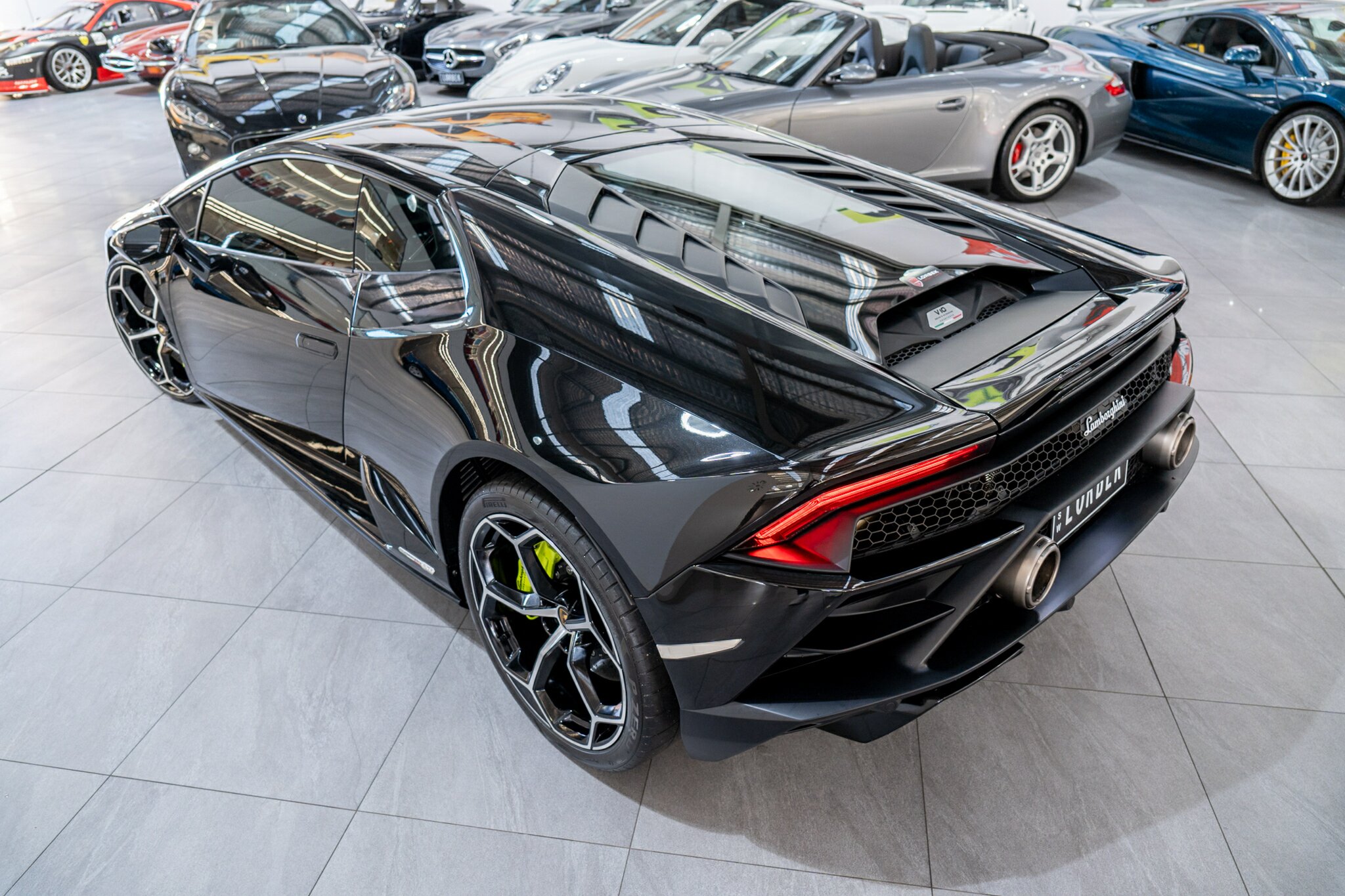 2021 LAMBORGHINI HURACAN 724 MY21 EVO RWD 7 SP AUTO DUAL CLUTCH SEDAN