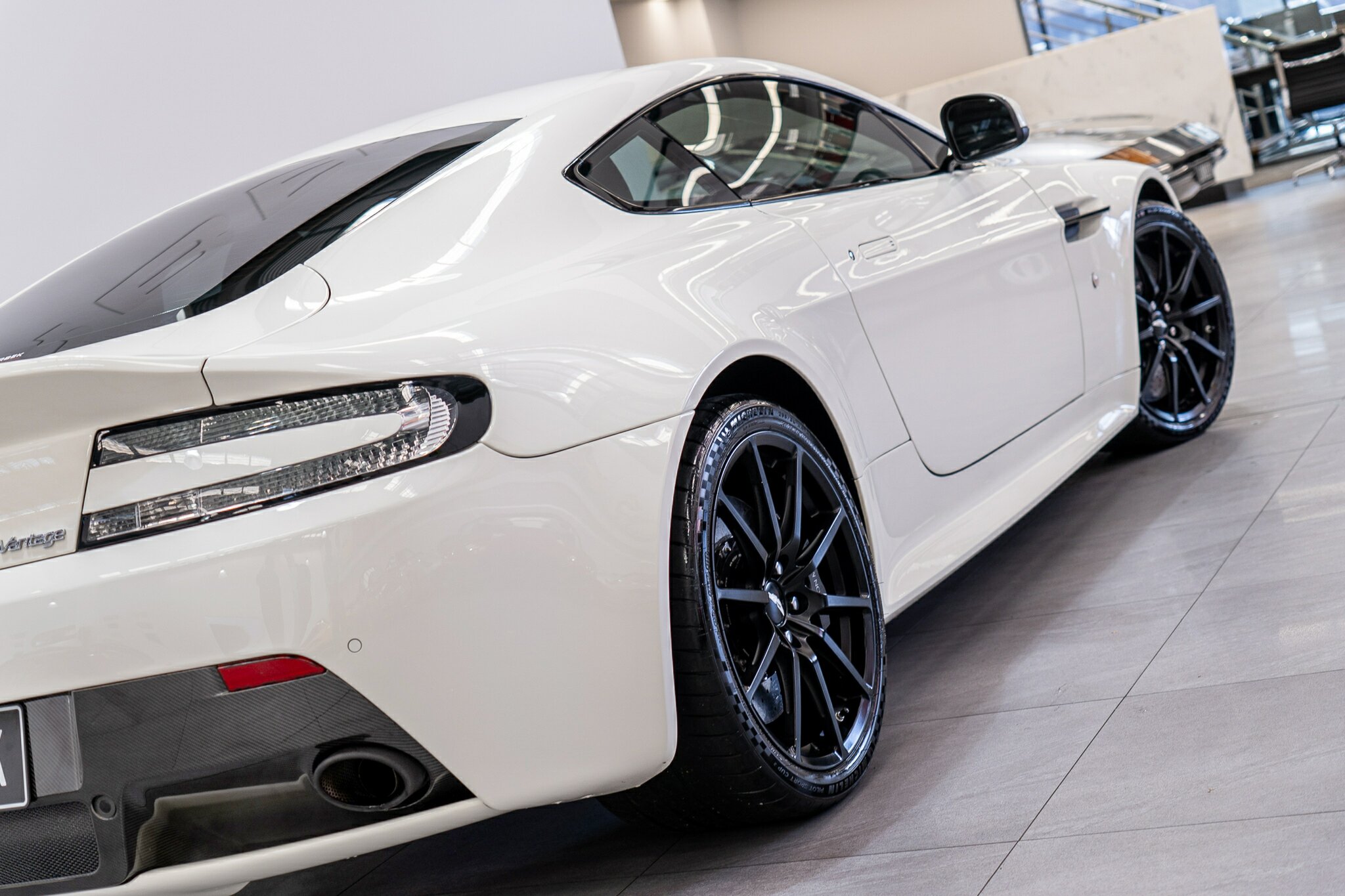 2015 ASTON MARTIN V12 VANTAGE S 7 SP AUTOMATIC 2D COUPE