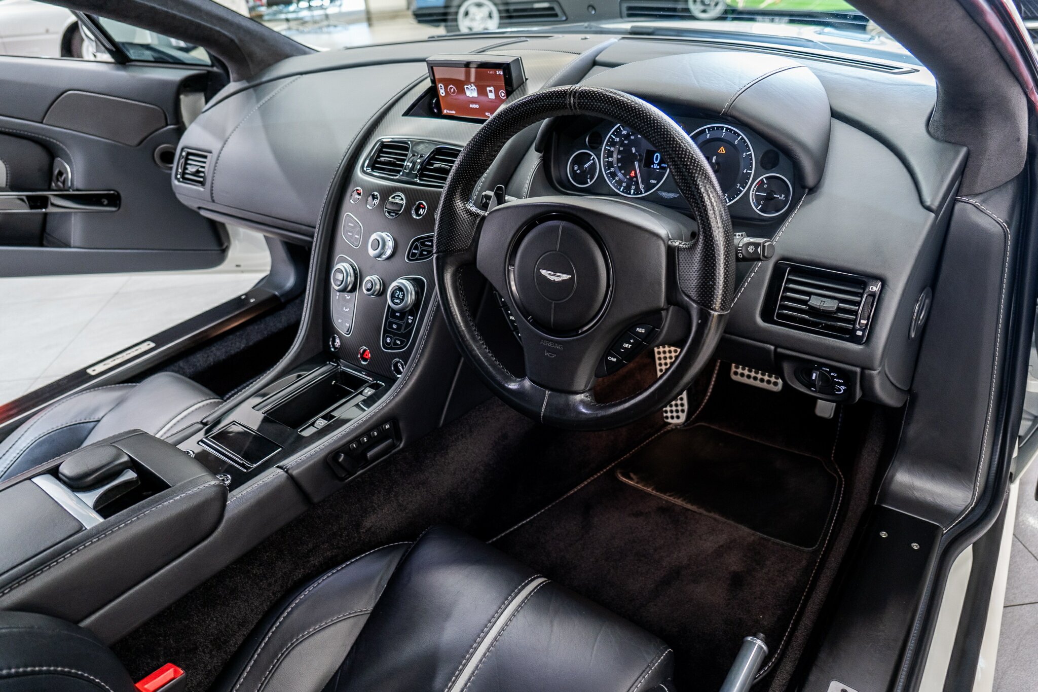 2015 ASTON MARTIN V12 VANTAGE S 7 SP AUTOMATIC 2D COUPE