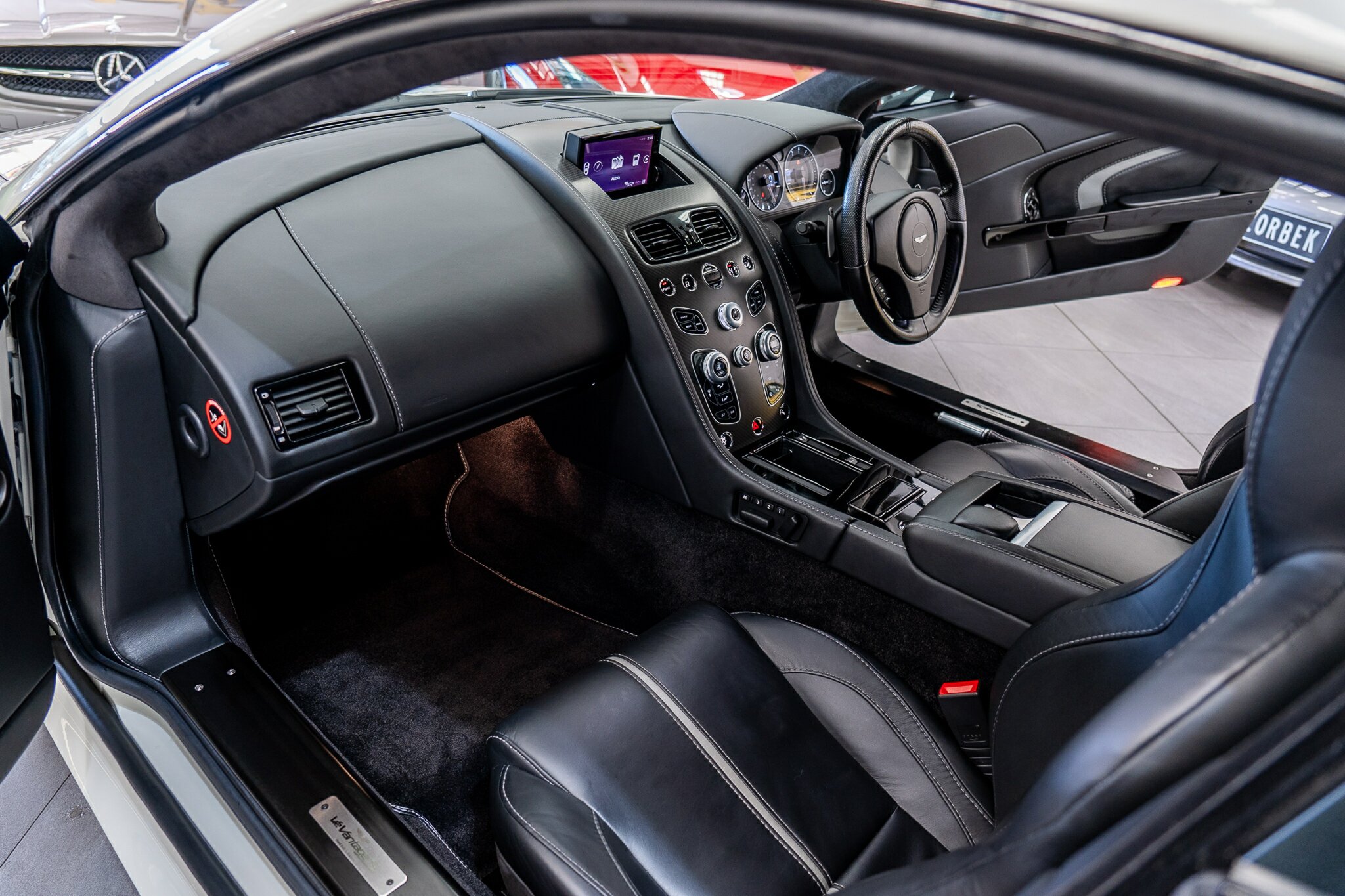 2015 ASTON MARTIN V12 VANTAGE S 7 SP AUTOMATIC 2D COUPE