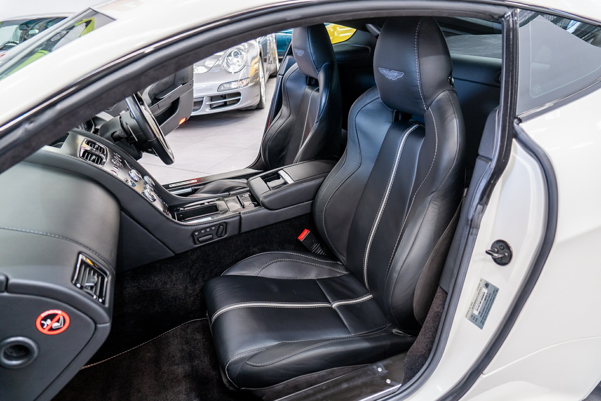 2015 ASTON MARTIN V12 VANTAGE S 7 SP AUTOMATIC 2D COUPE