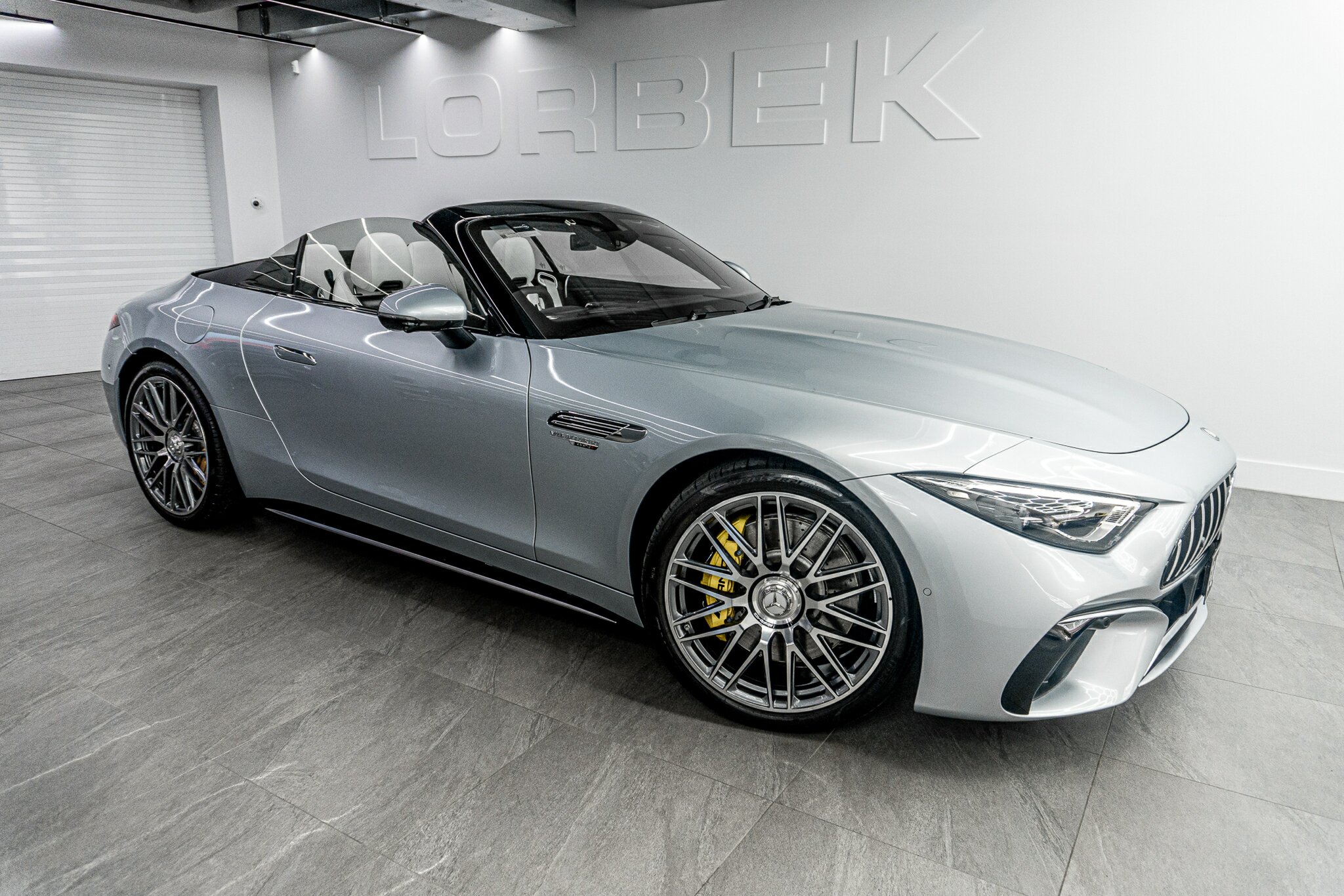 2023 MERCEDES-AMG SL R232 MY23.5 63 4MATIC+ 9 SP AUTO MULTI CLUTCH 2D ROADSTER