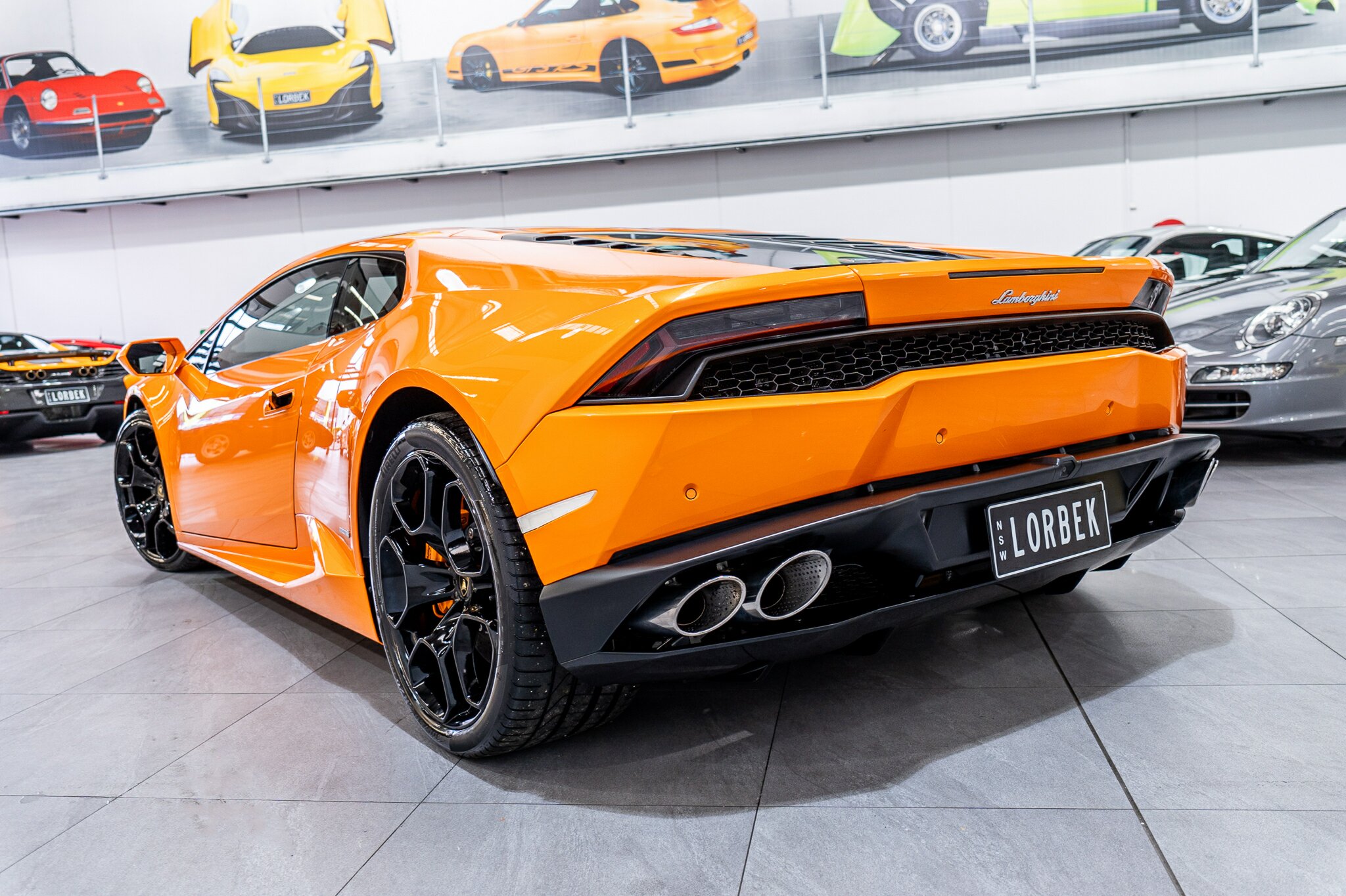 2014 LAMBORGHINI HURACAN 724 LP 610-4 (AWD) 7 SP AUTOMATIC SEDAN