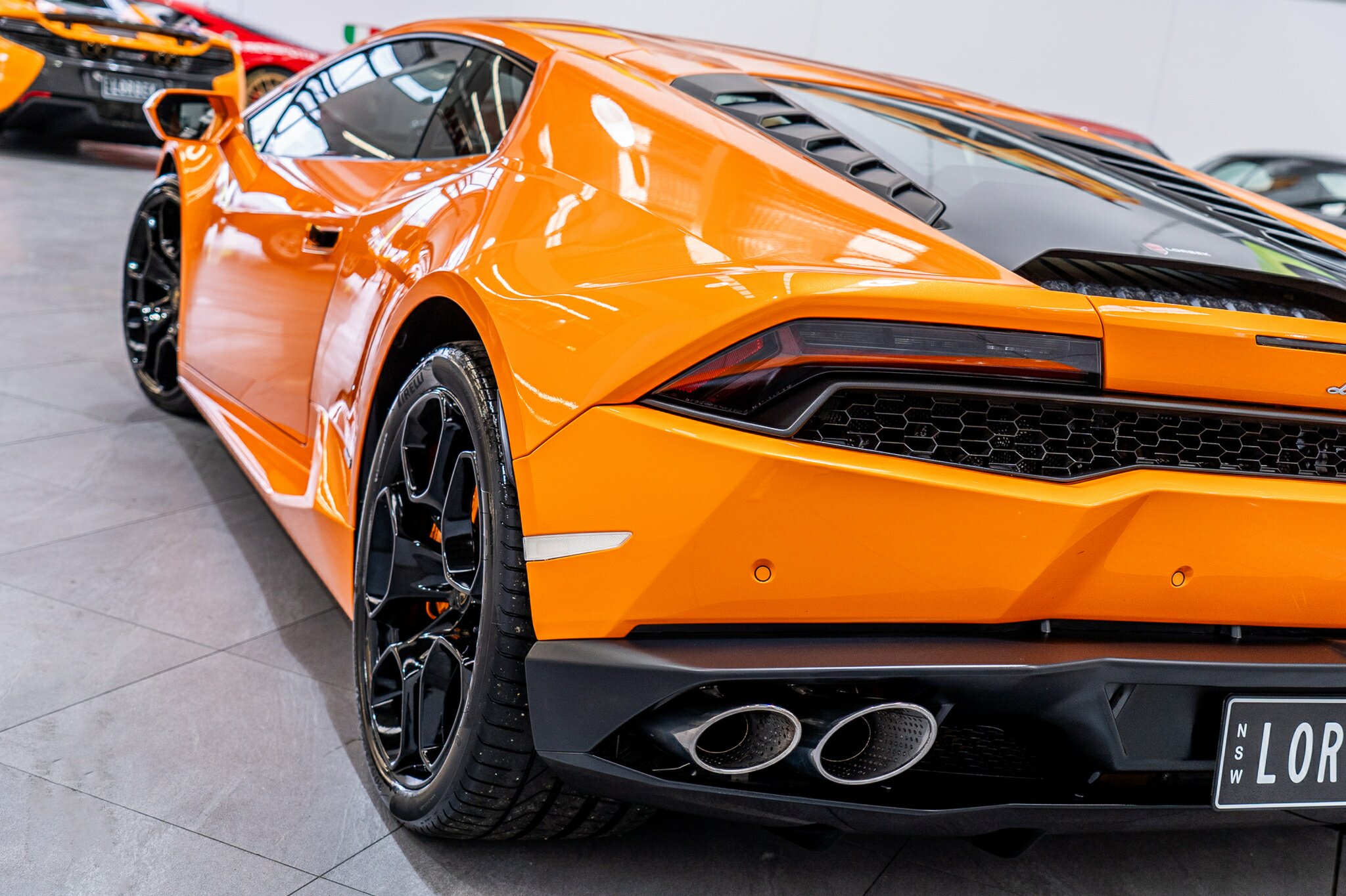 2014 LAMBORGHINI HURACAN 724 LP 610-4 (AWD) 7 SP AUTOMATIC SEDAN