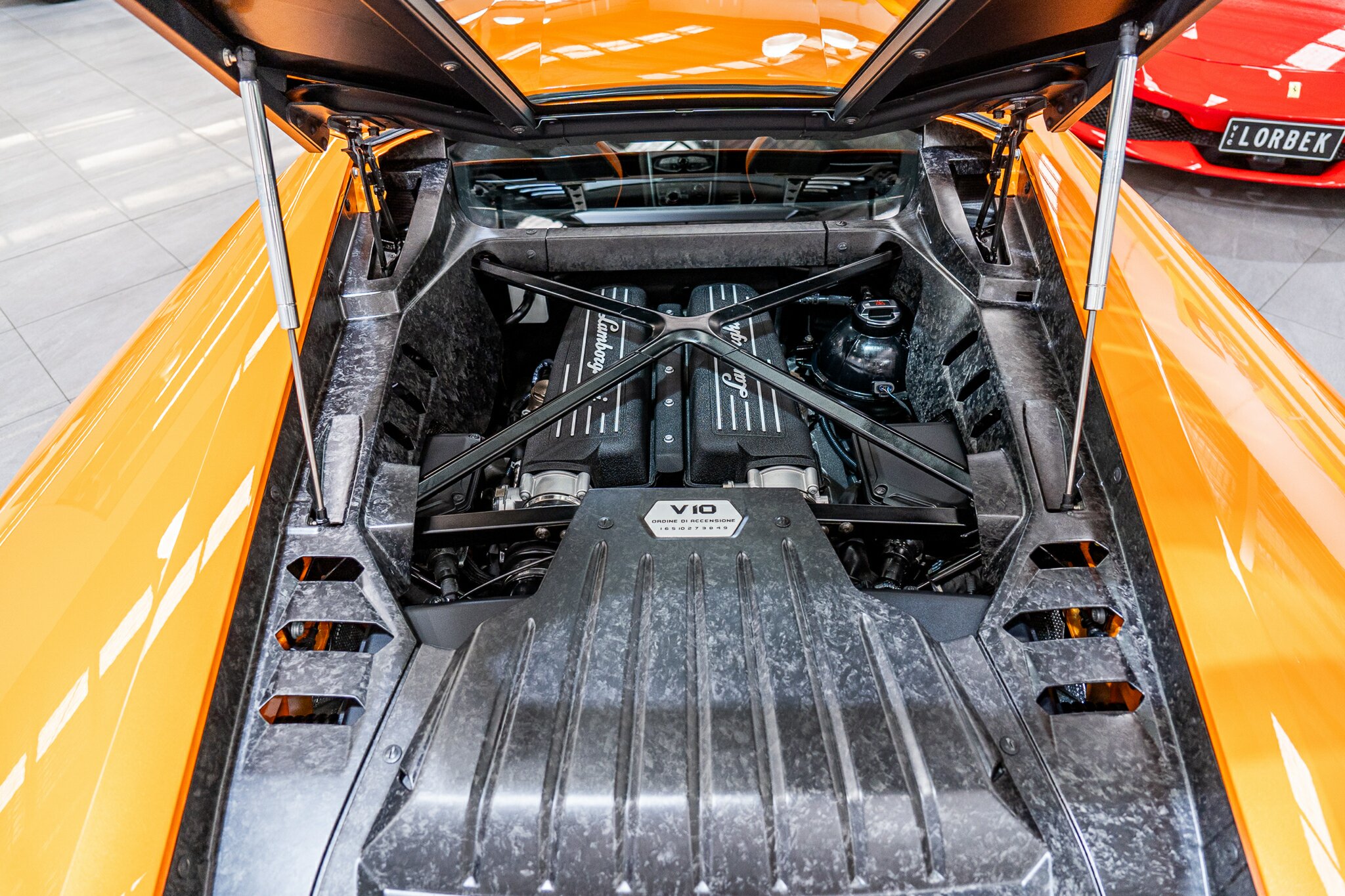 2014 LAMBORGHINI HURACAN 724 LP 610-4 (AWD) 7 SP AUTOMATIC SEDAN