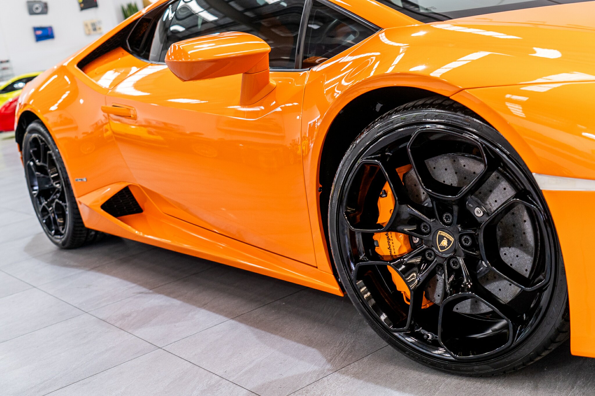 2014 LAMBORGHINI HURACAN 724 LP 610-4 (AWD) 7 SP AUTOMATIC SEDAN