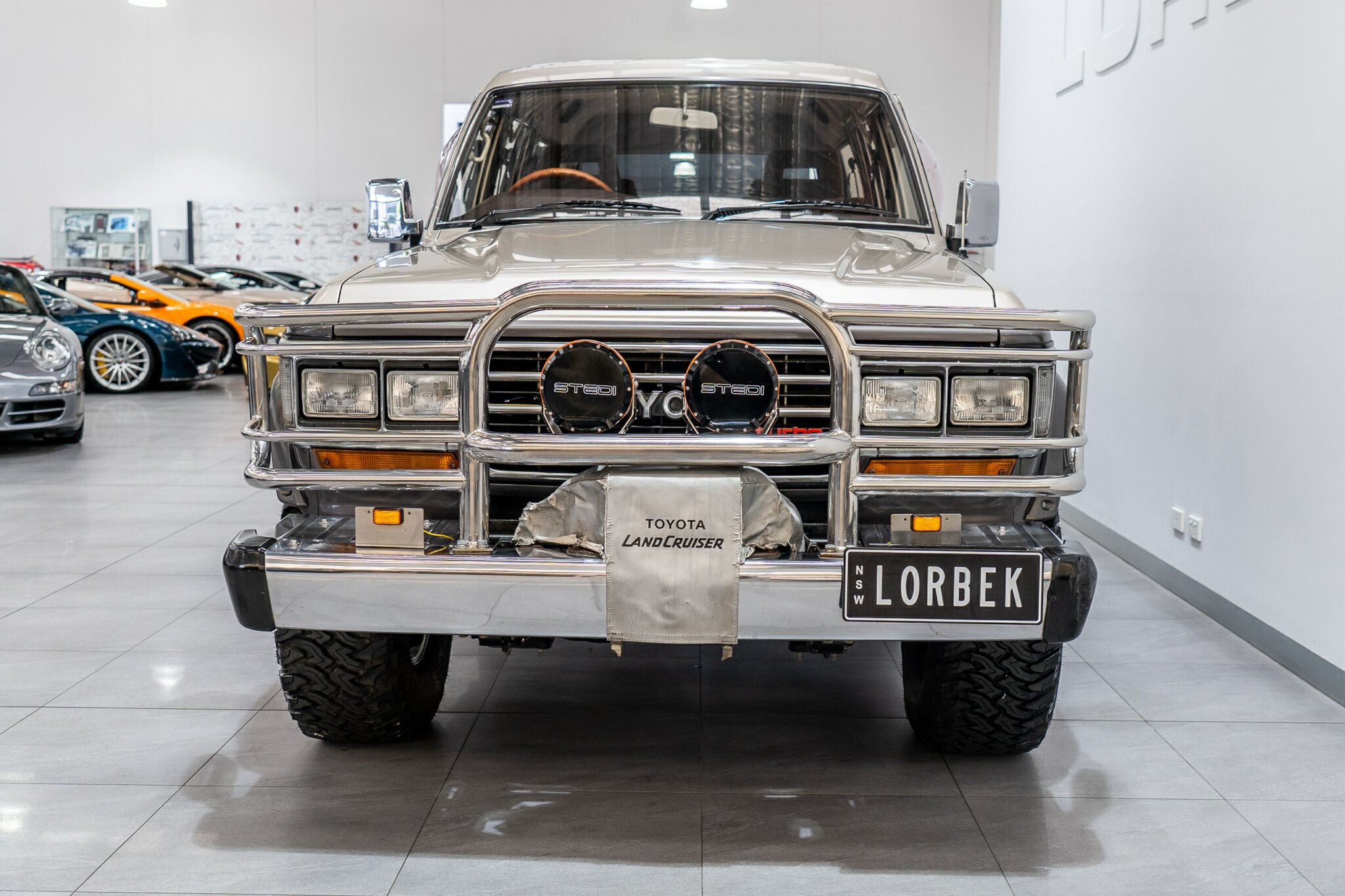 1988 TOYOTA LANDCRUISER VX TURBO (4X4) 4 SP AUTOMATIC 4D WAGON