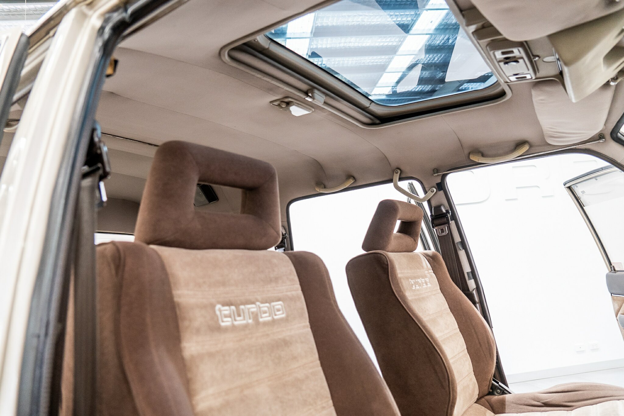 1988 TOYOTA LANDCRUISER VX TURBO (4X4) 4 SP AUTOMATIC 4D WAGON