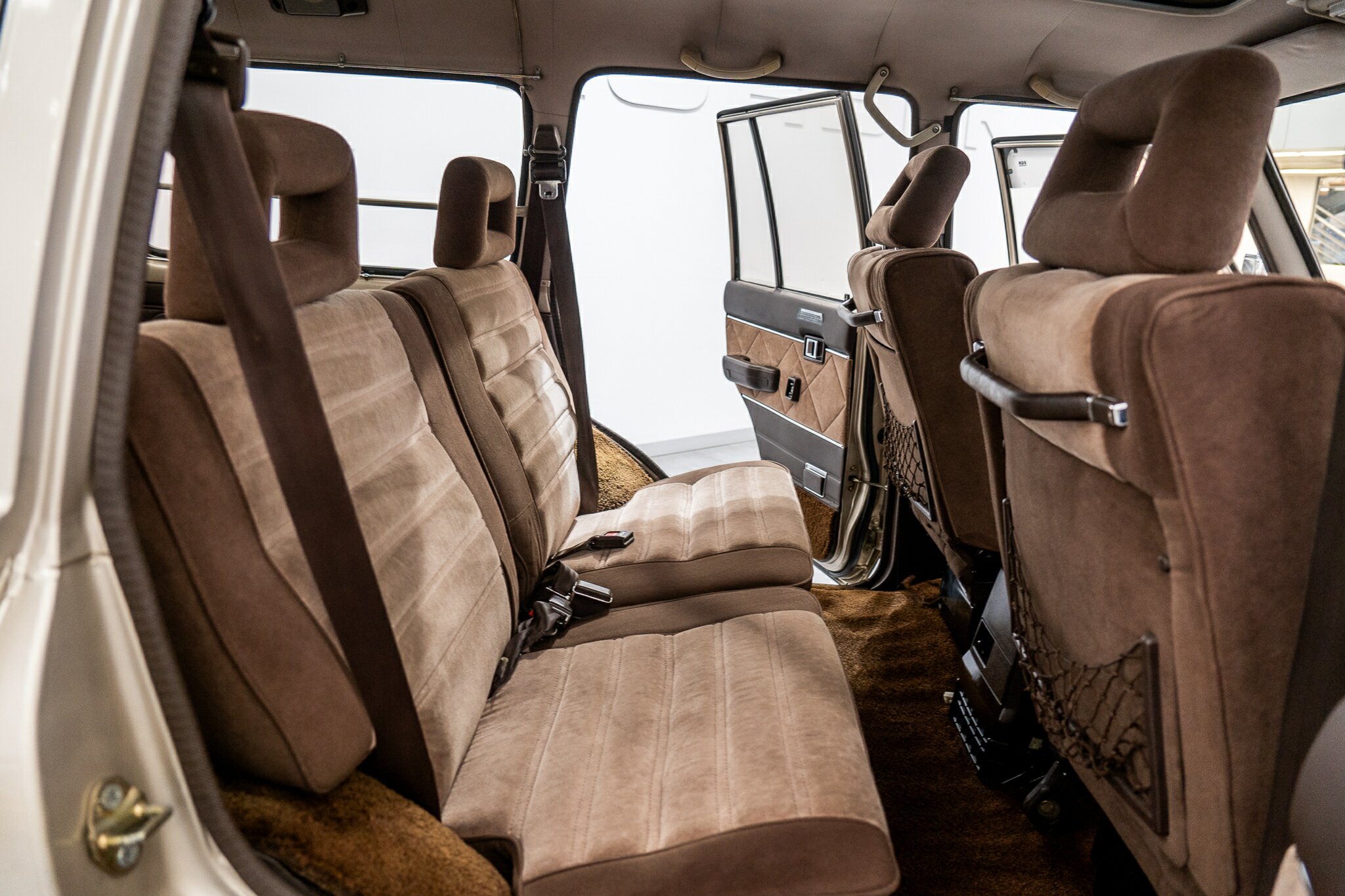 1988 TOYOTA LANDCRUISER VX TURBO (4X4) 4 SP AUTOMATIC 4D WAGON