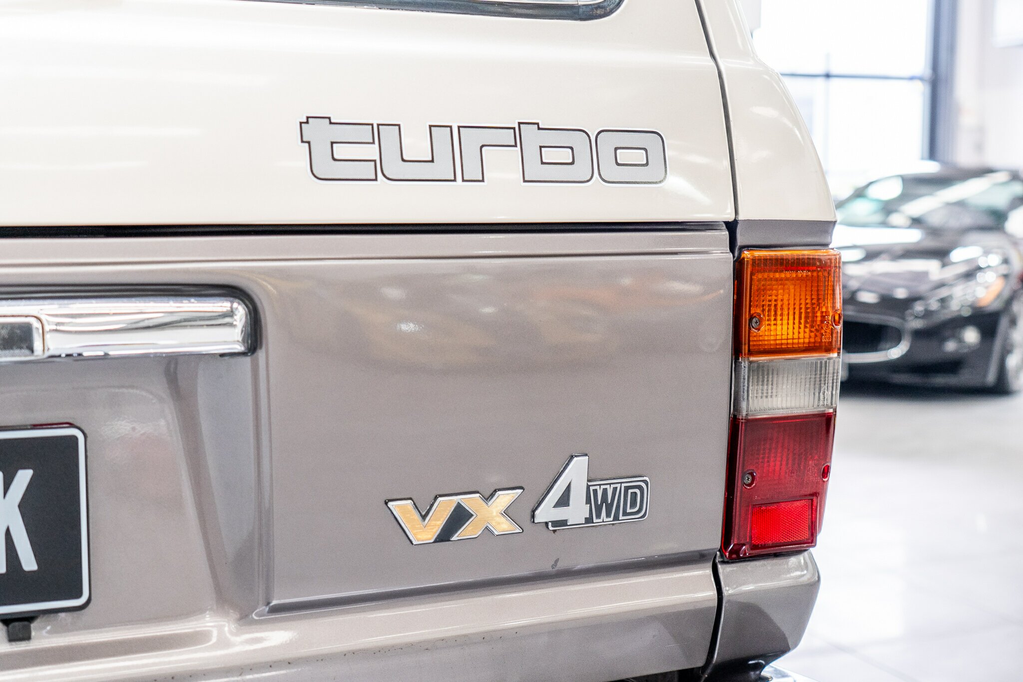1988 TOYOTA LANDCRUISER VX TURBO (4X4) 4 SP AUTOMATIC 4D WAGON