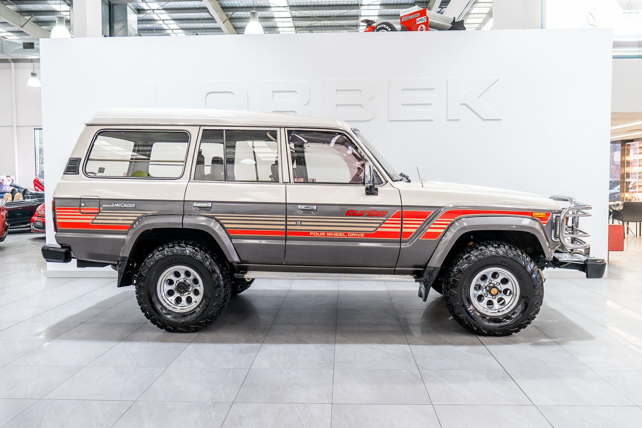 1988 TOYOTA LANDCRUISER VX TURBO (4X4) 4 SP AUTOMATIC 4D WAGON