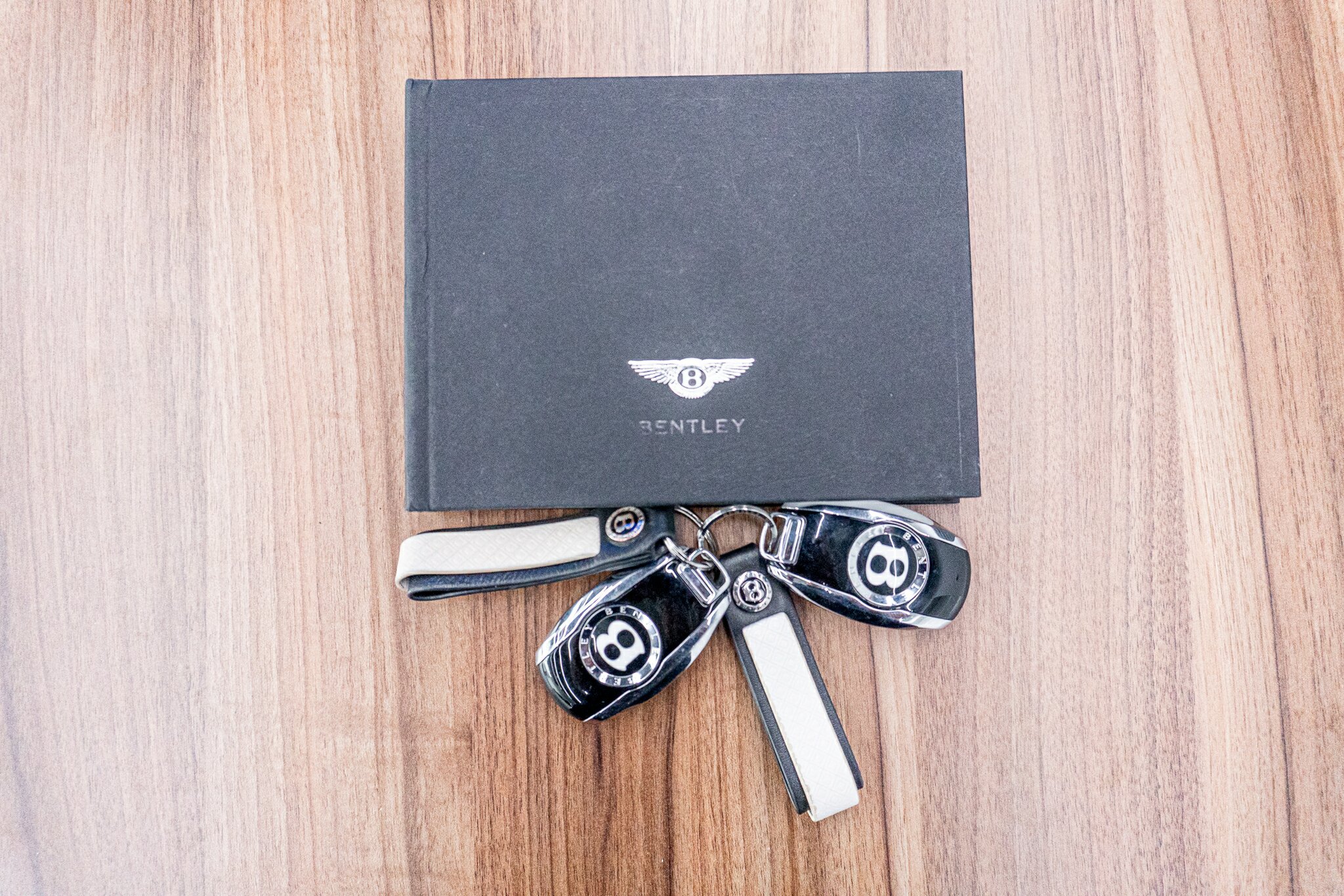 2021 BENTLEY BENTAYGA 4V MY22 V8 8 SP AUTOMATIC 4D WAGON
