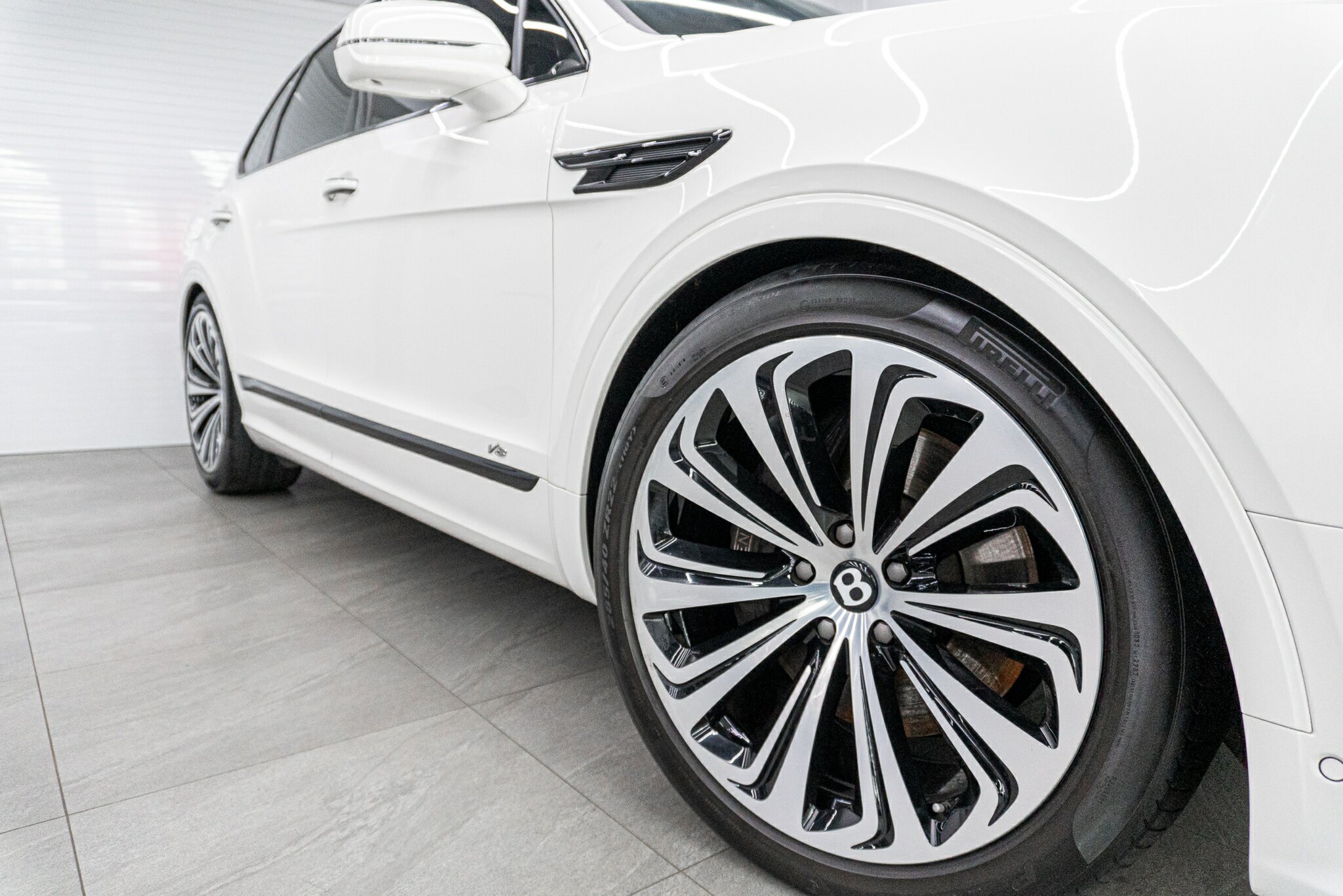 2021 BENTLEY BENTAYGA 4V MY22 V8 8 SP AUTOMATIC 4D WAGON