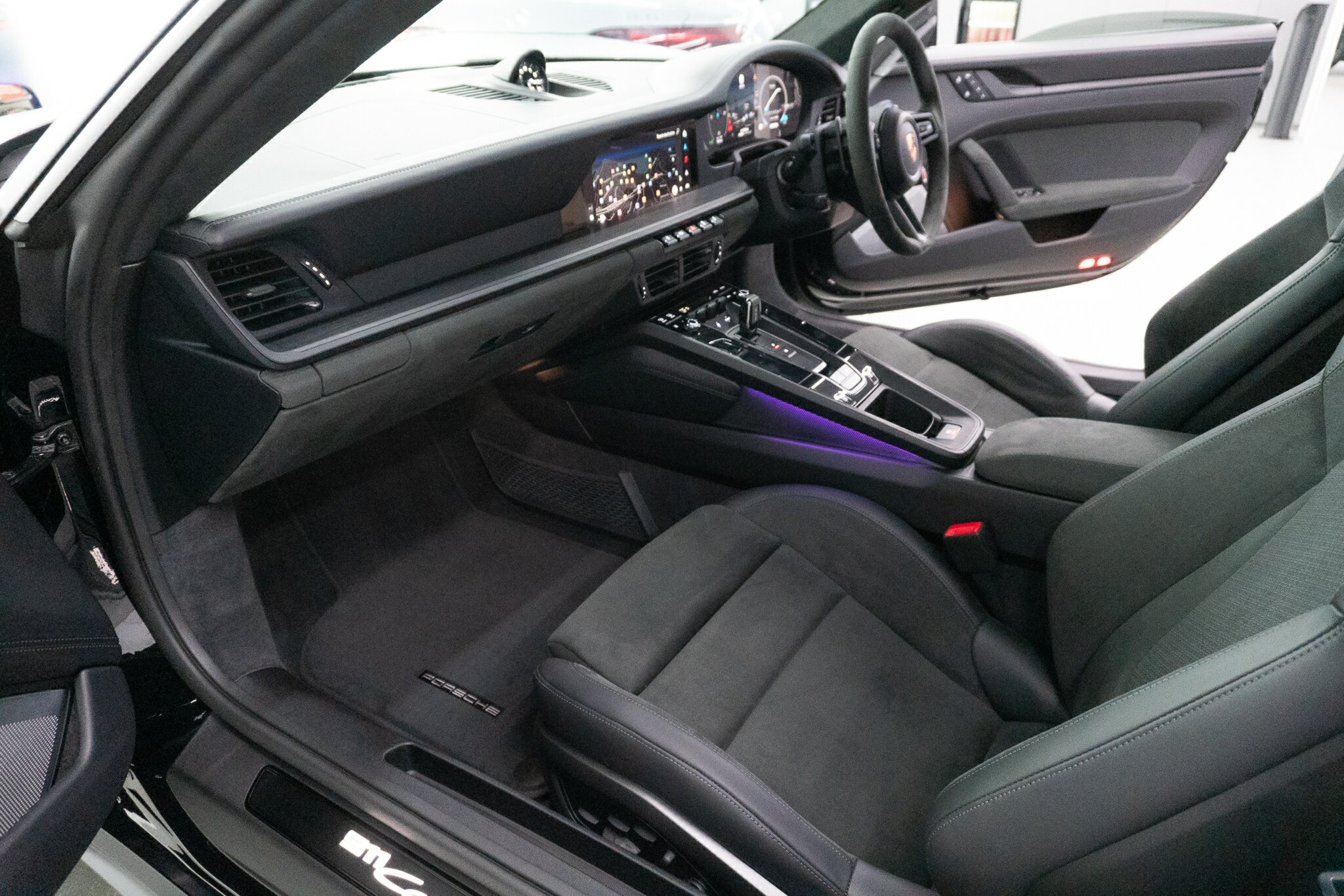 2025 PORSCHE 911 992.2 MY25 CARRERA 4 GTS 8 SP AUTO DUAL CLUTCH SEDAN