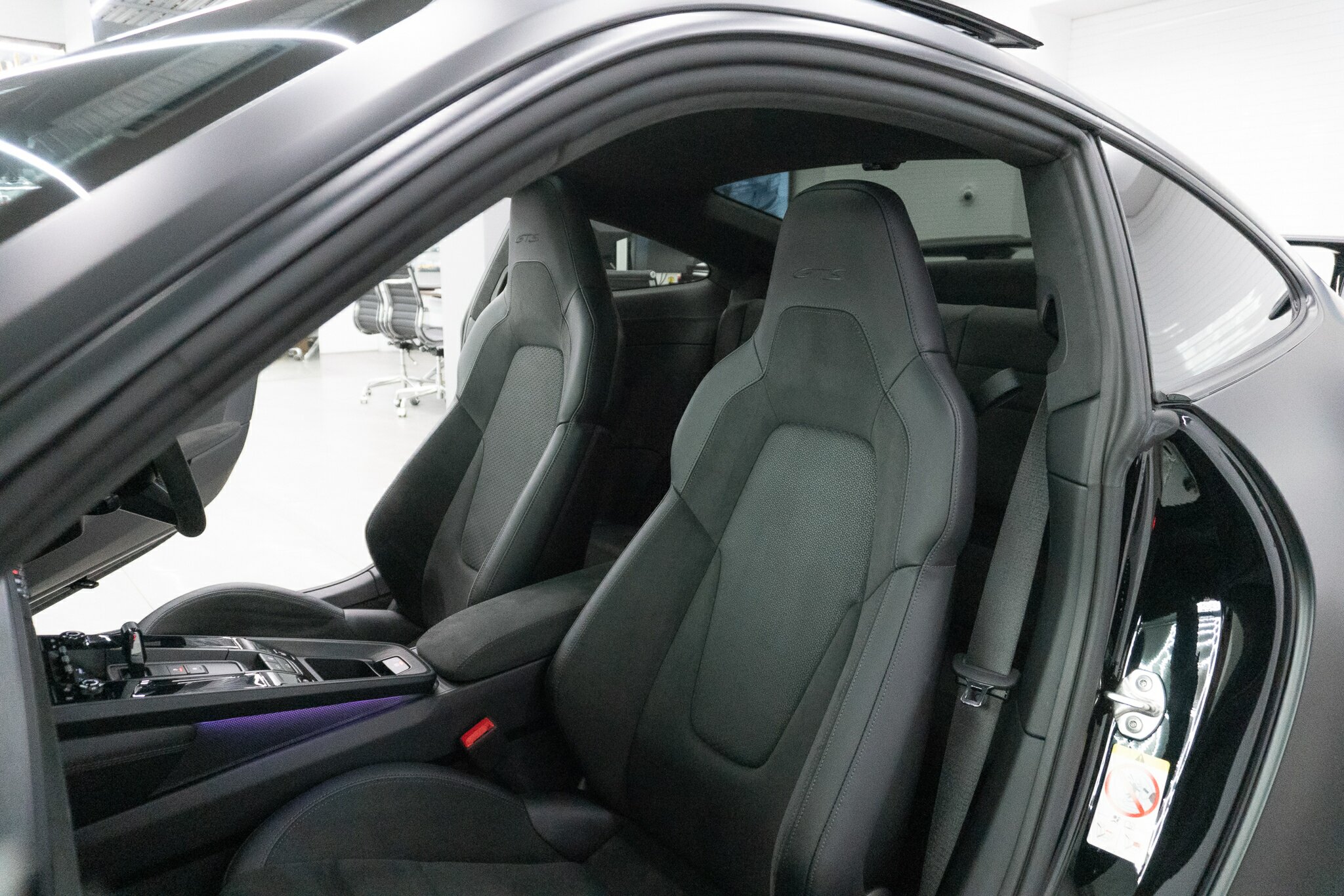 2025 PORSCHE 911 992.2 MY25 CARRERA 4 GTS 8 SP AUTO DUAL CLUTCH SEDAN
