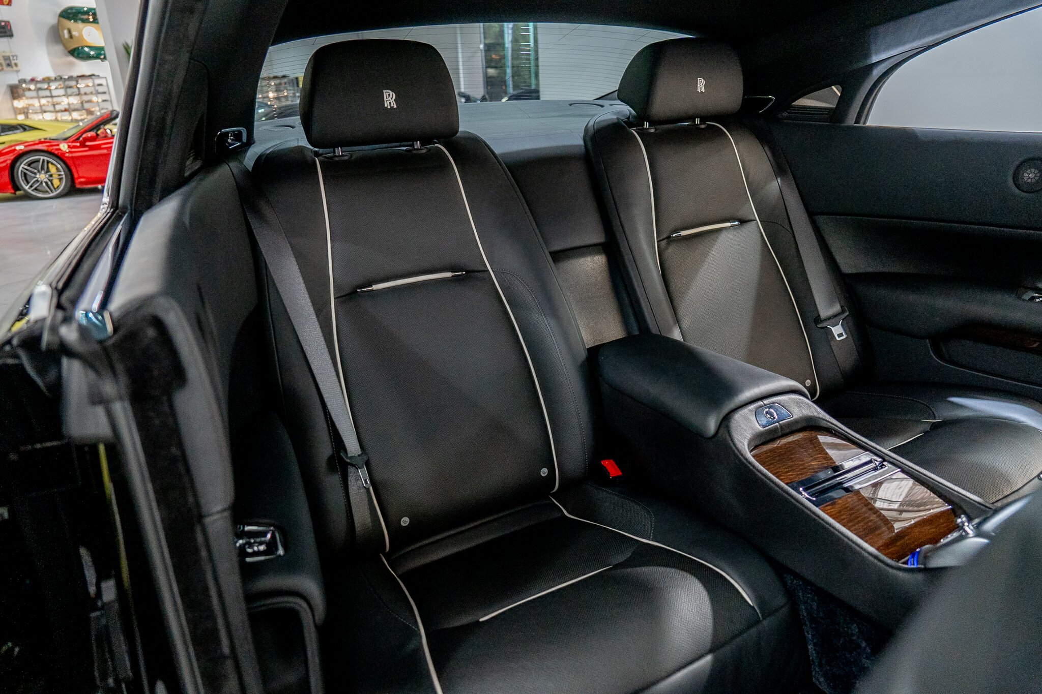 2014 ROLLS-ROYCE WRAITH 8 SP AUTOMATIC SEDAN