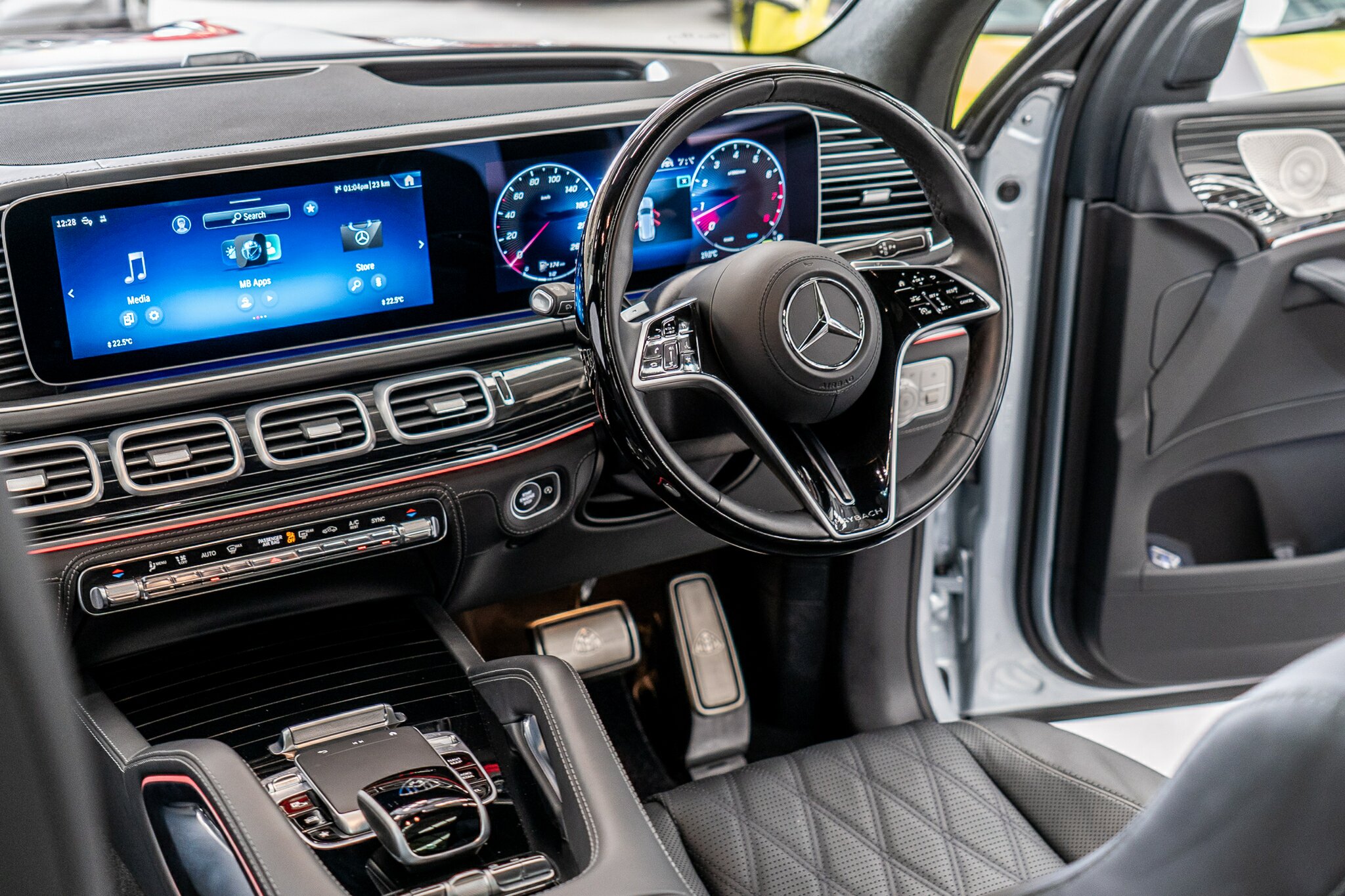 2023 MERCEDES-MAYBACH GLS X167 MY24 600 4MATIC FL (MHEV) 9 SP AUTOMATIC G-TRONIC 4D WAGON