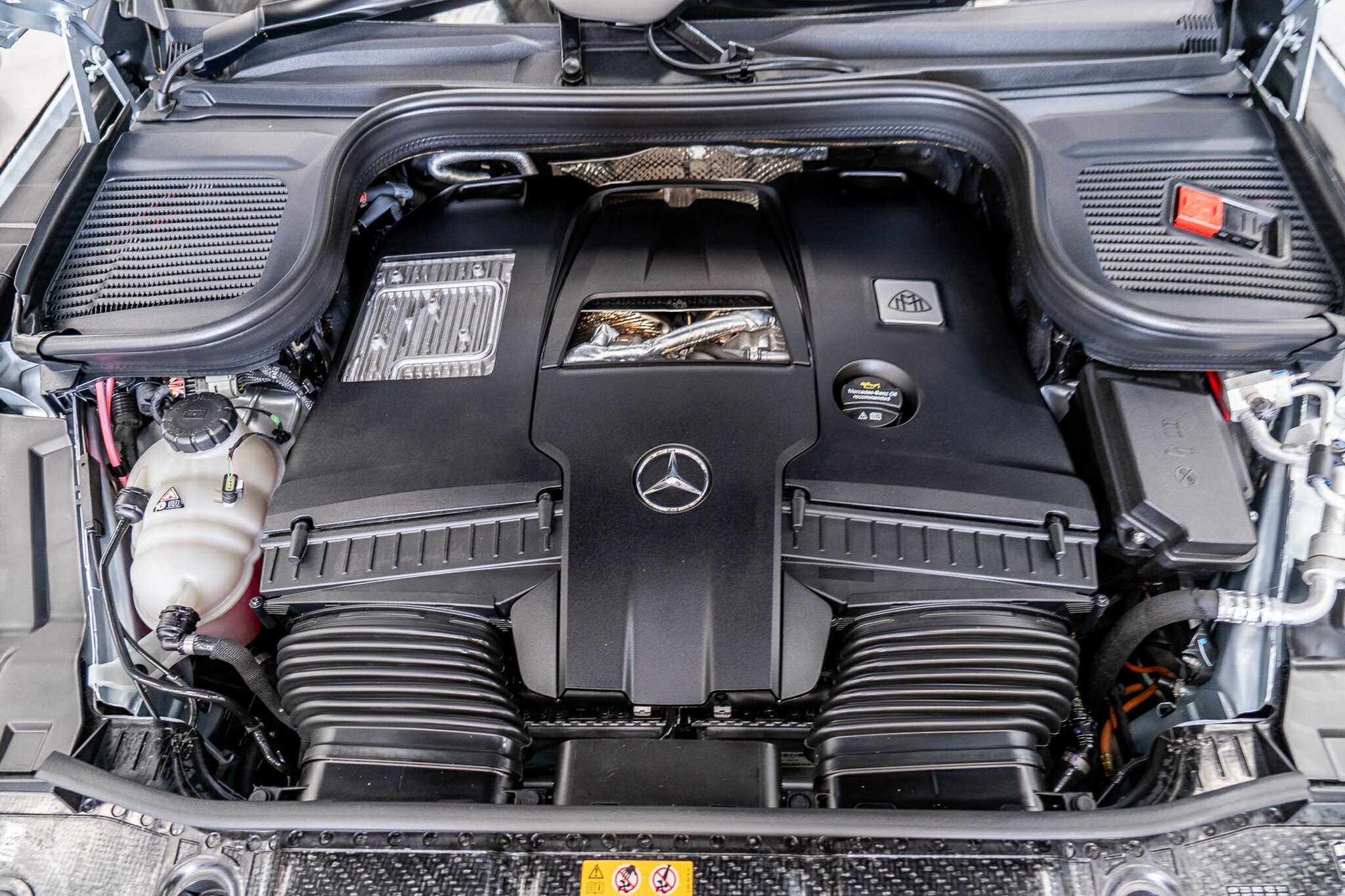 2023 MERCEDES-MAYBACH GLS X167 MY24 600 4MATIC FL (MHEV) 9 SP AUTOMATIC G-TRONIC 4D WAGON
