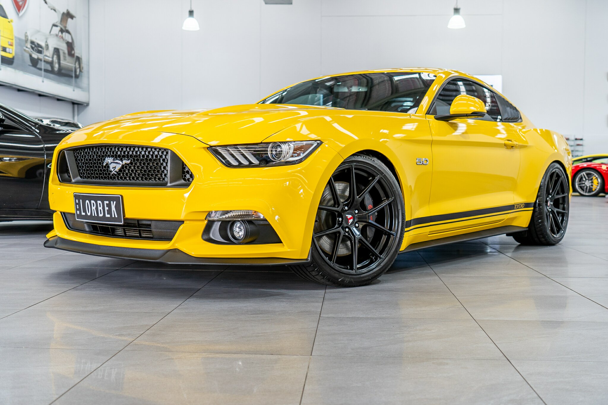 2016 FORD MUSTANG FM MY17 FASTBACK GT 5.0 V8 6 SP AUTOMATIC SEDAN