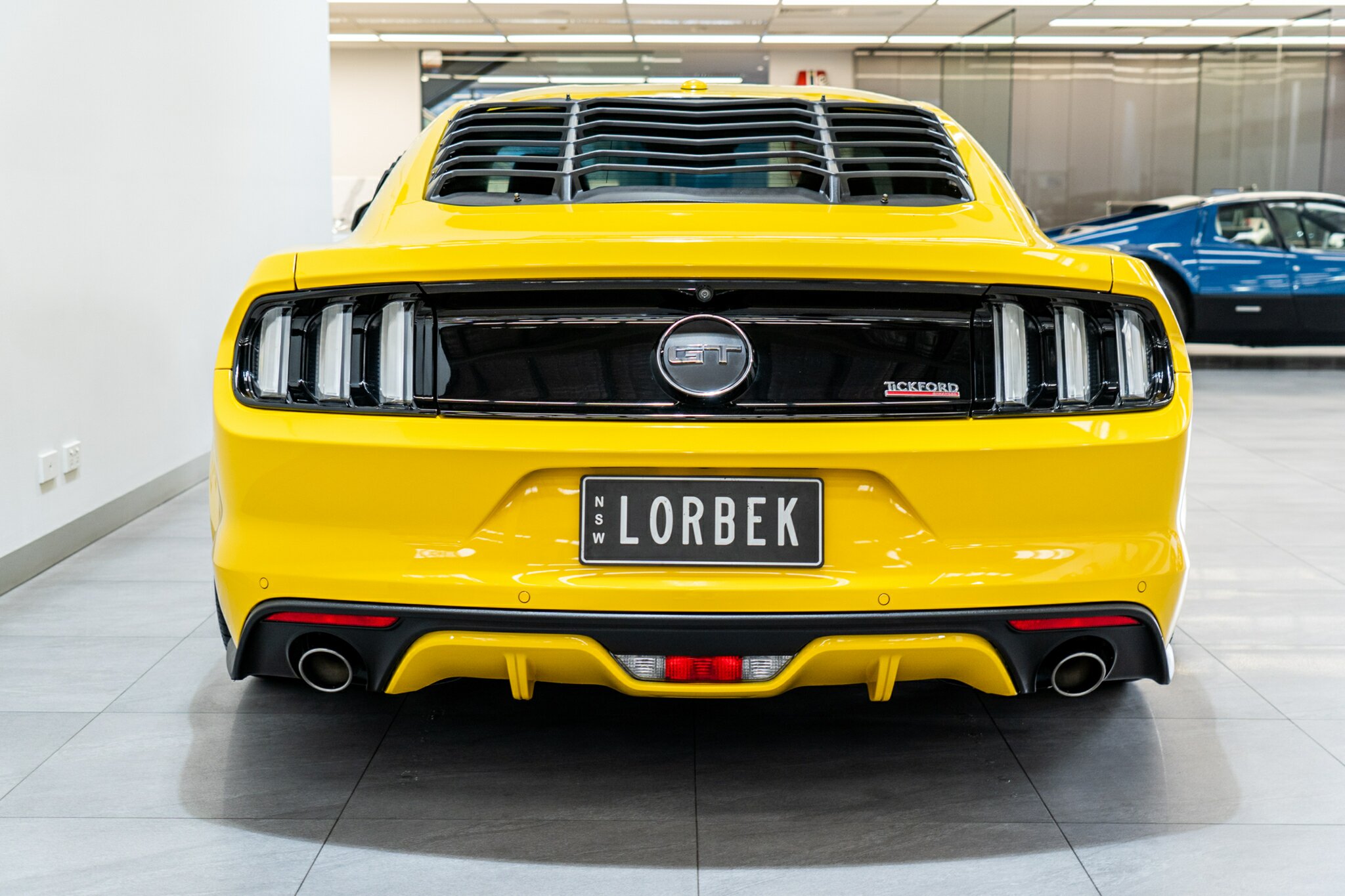 2016 FORD MUSTANG FM MY17 FASTBACK GT 5.0 V8 6 SP AUTOMATIC SEDAN